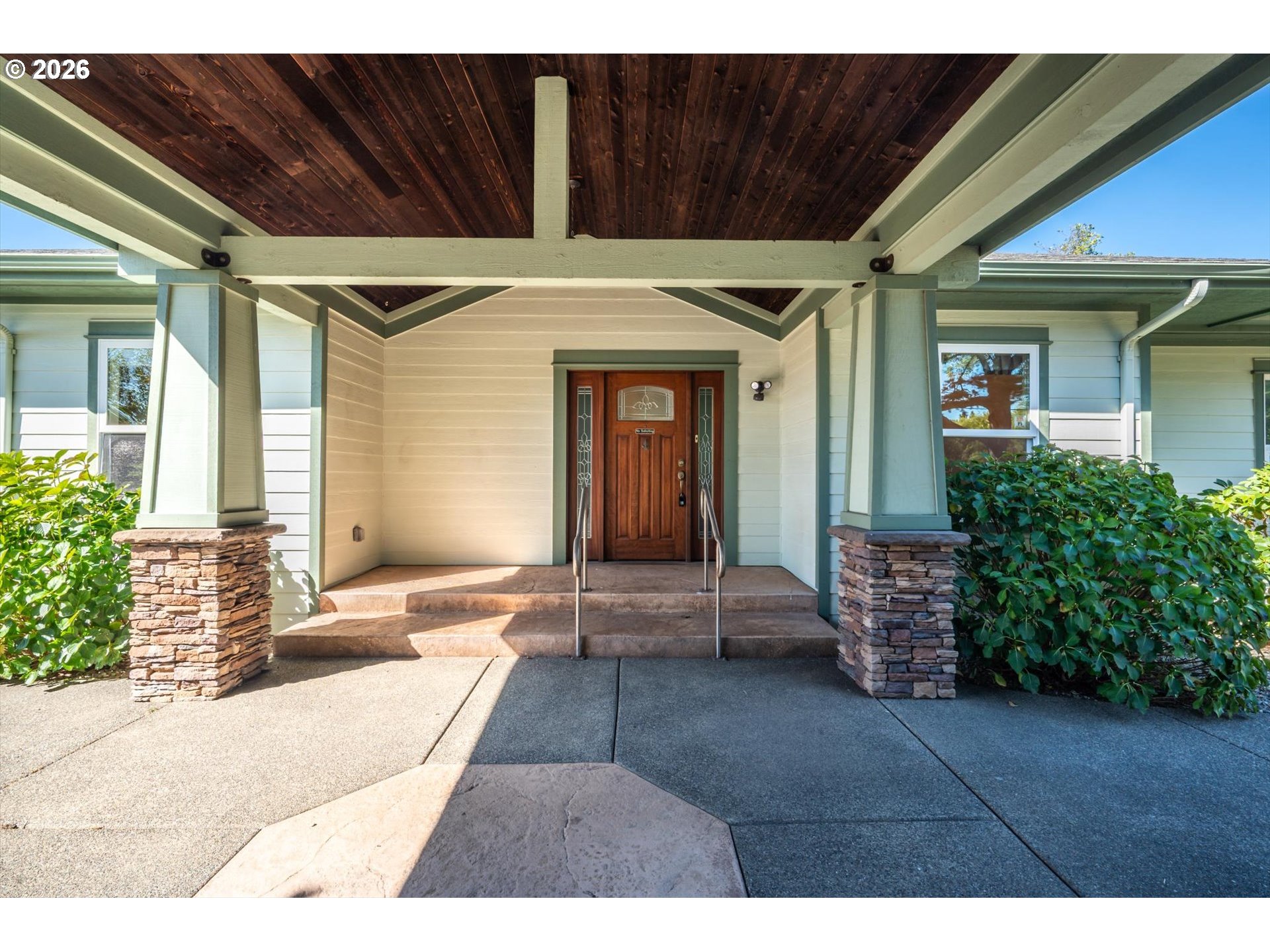 277 10th St Se Property Photo 5