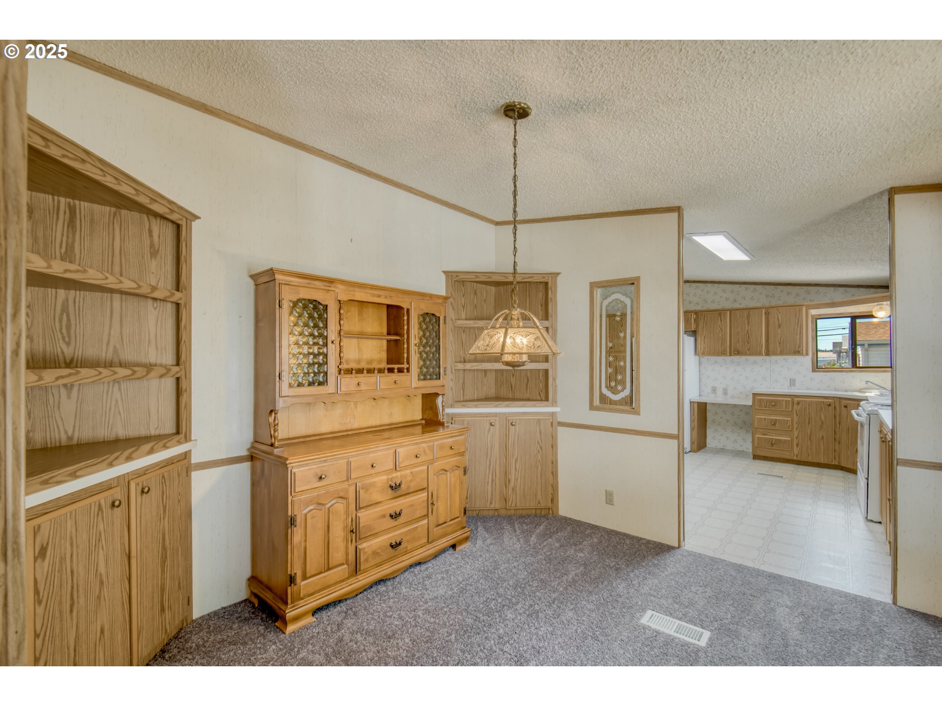 18485 Sw Pacific 83 Property Photo 6