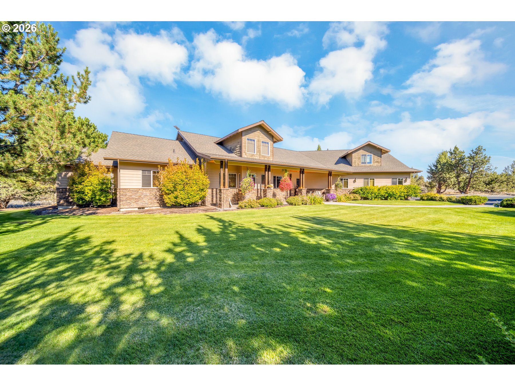 18853 Sw Sisters Pl Property Photo 4