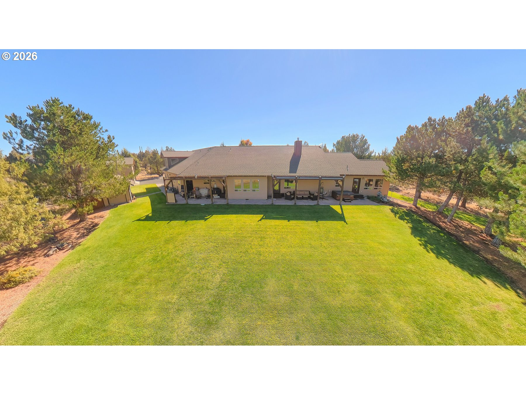 18853 Sw Sisters Pl Property Photo 5