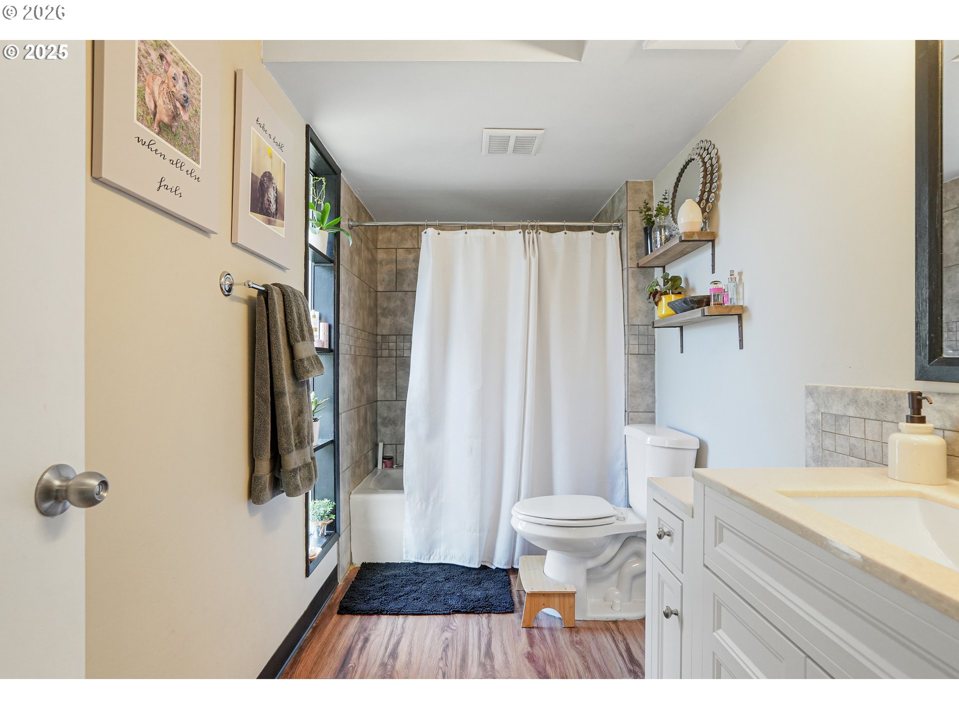 836 Eldin Ave Property Photo 14