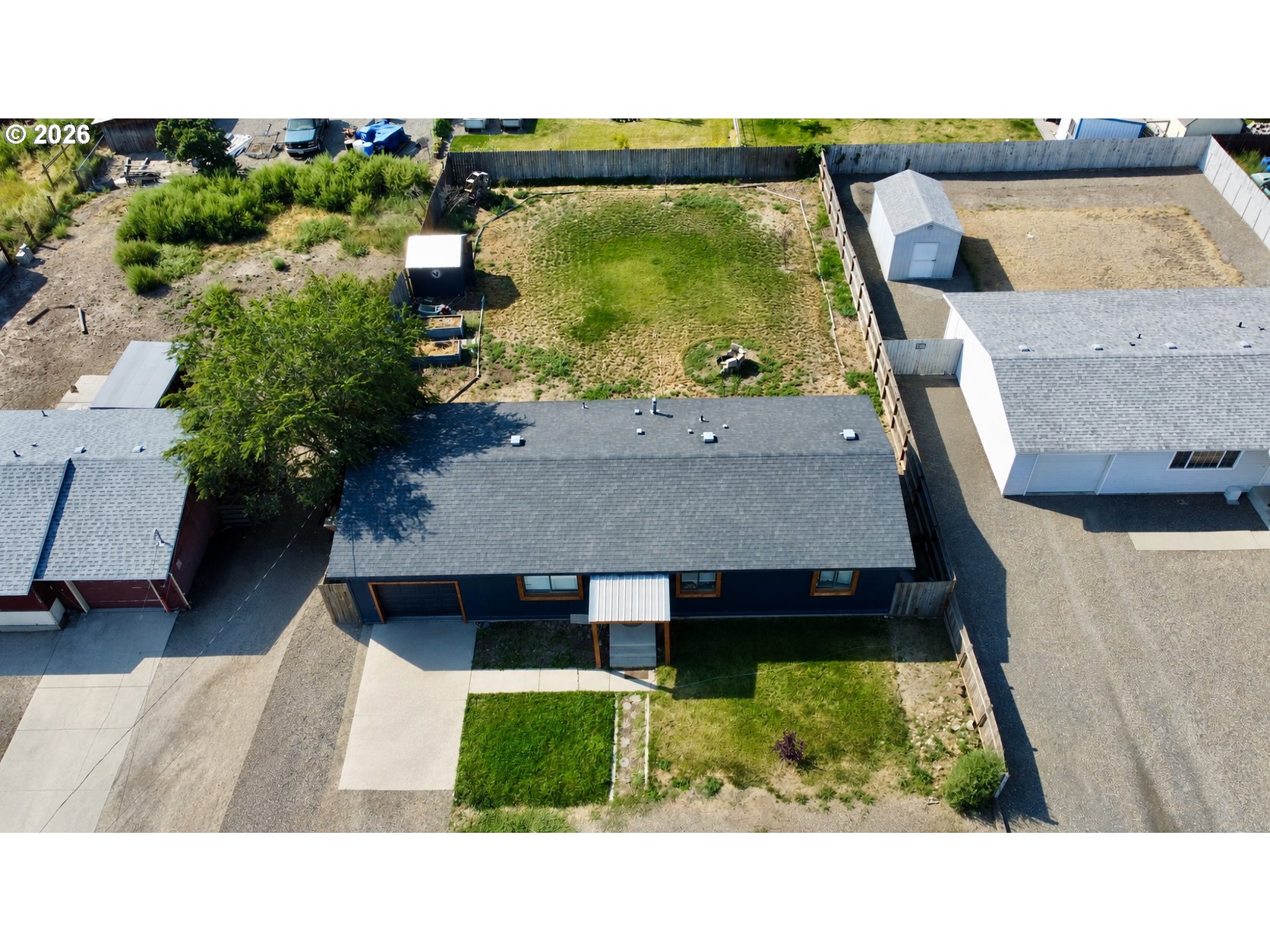 3105 E St Property Photo 2