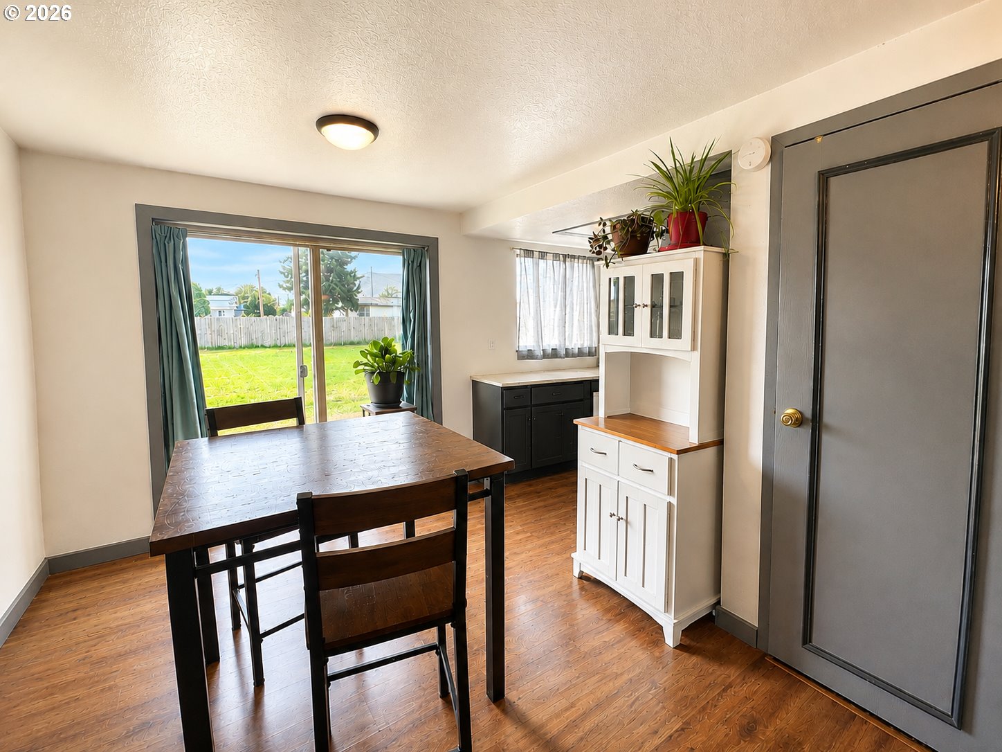 3105 E St Property Photo 7