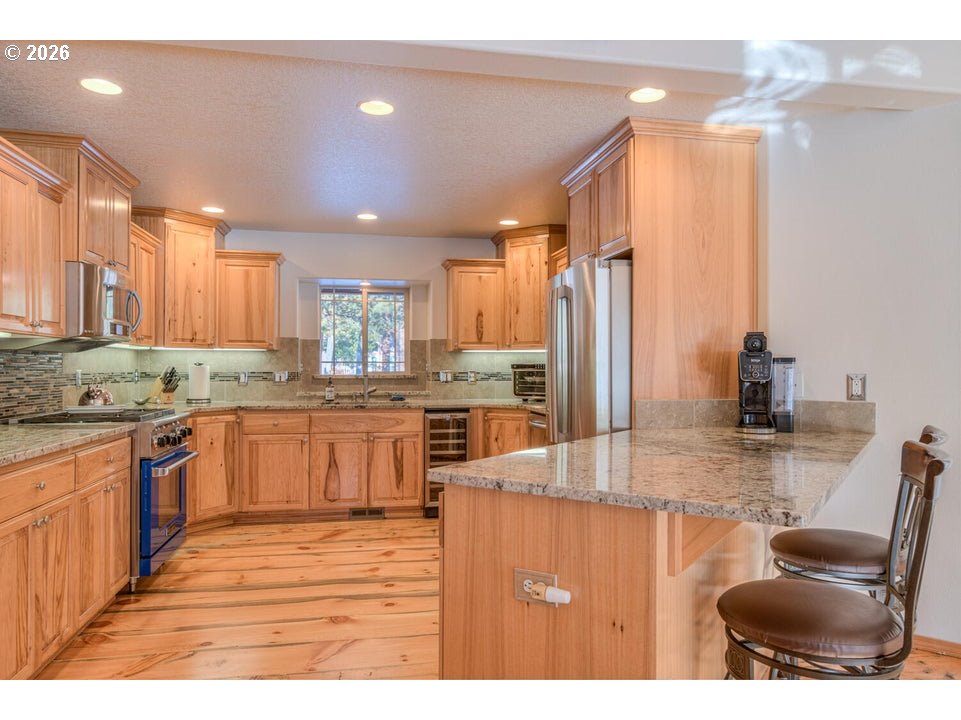 17879 Kodiak Ln Property Photo 8