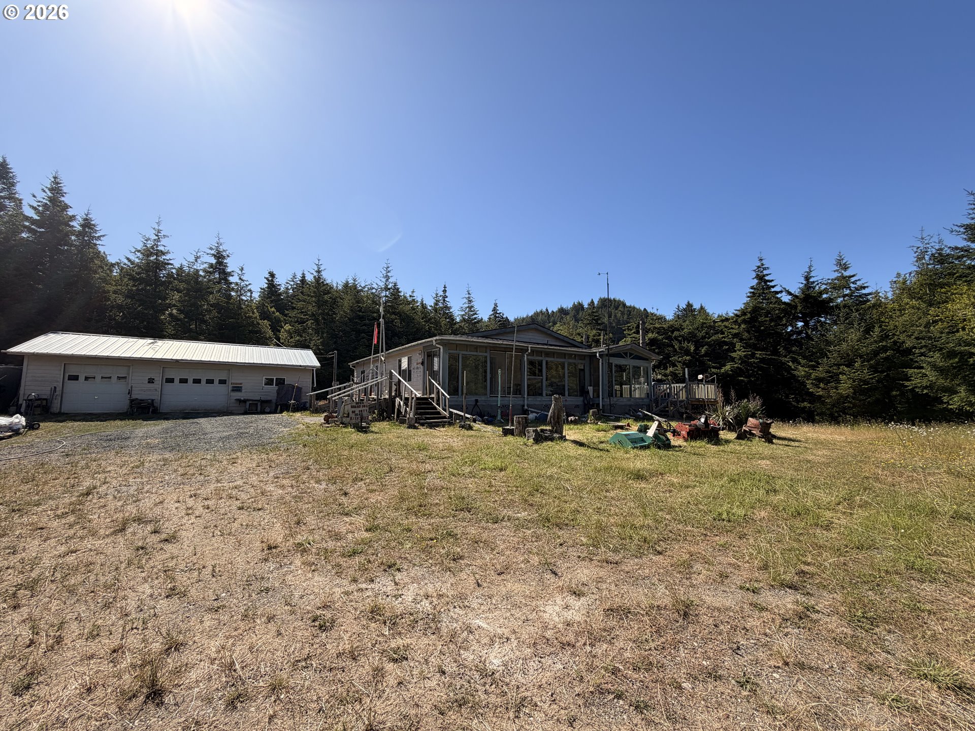 94515 Langlois Mountain Rd Property Photo 2