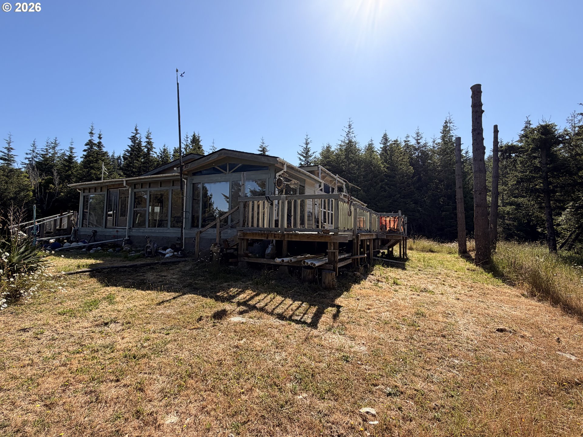 94515 Langlois Mountain Rd Property Photo 12