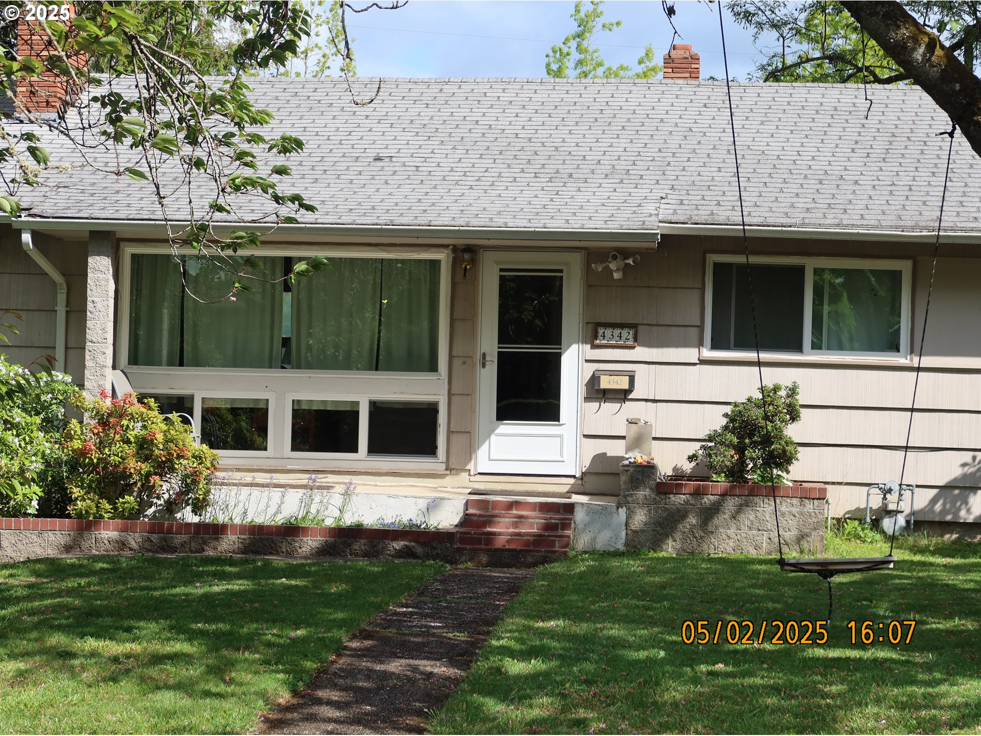 4342 Mckay Dr S Property Photo 1