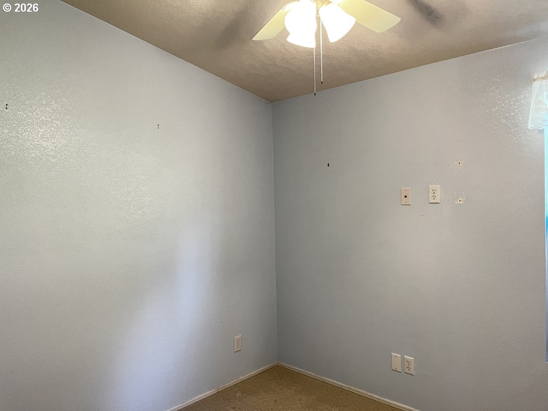 148 Outer Dr Property Photo 10
