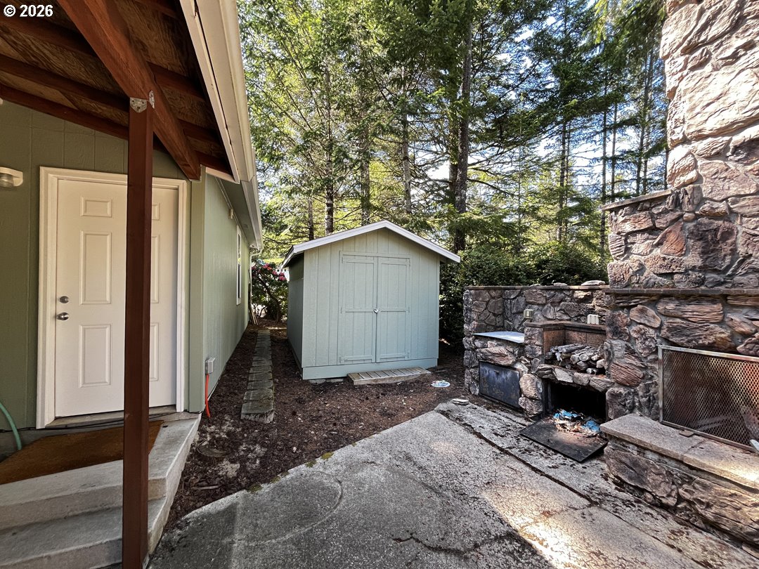 148 Outer Dr Property Photo 34