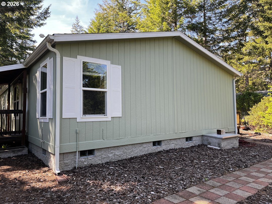 148 Outer Dr Property Photo 45