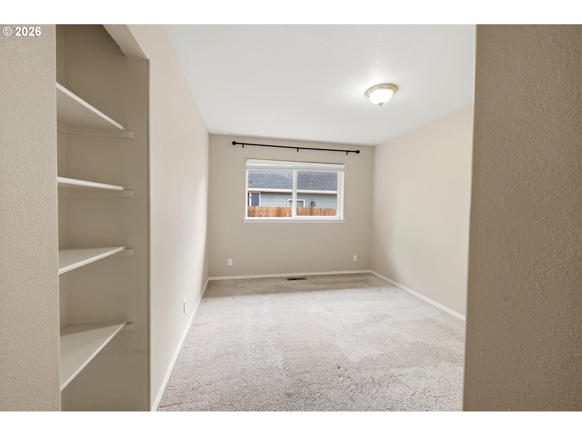7368 Meadowglen St Property Photo 20
