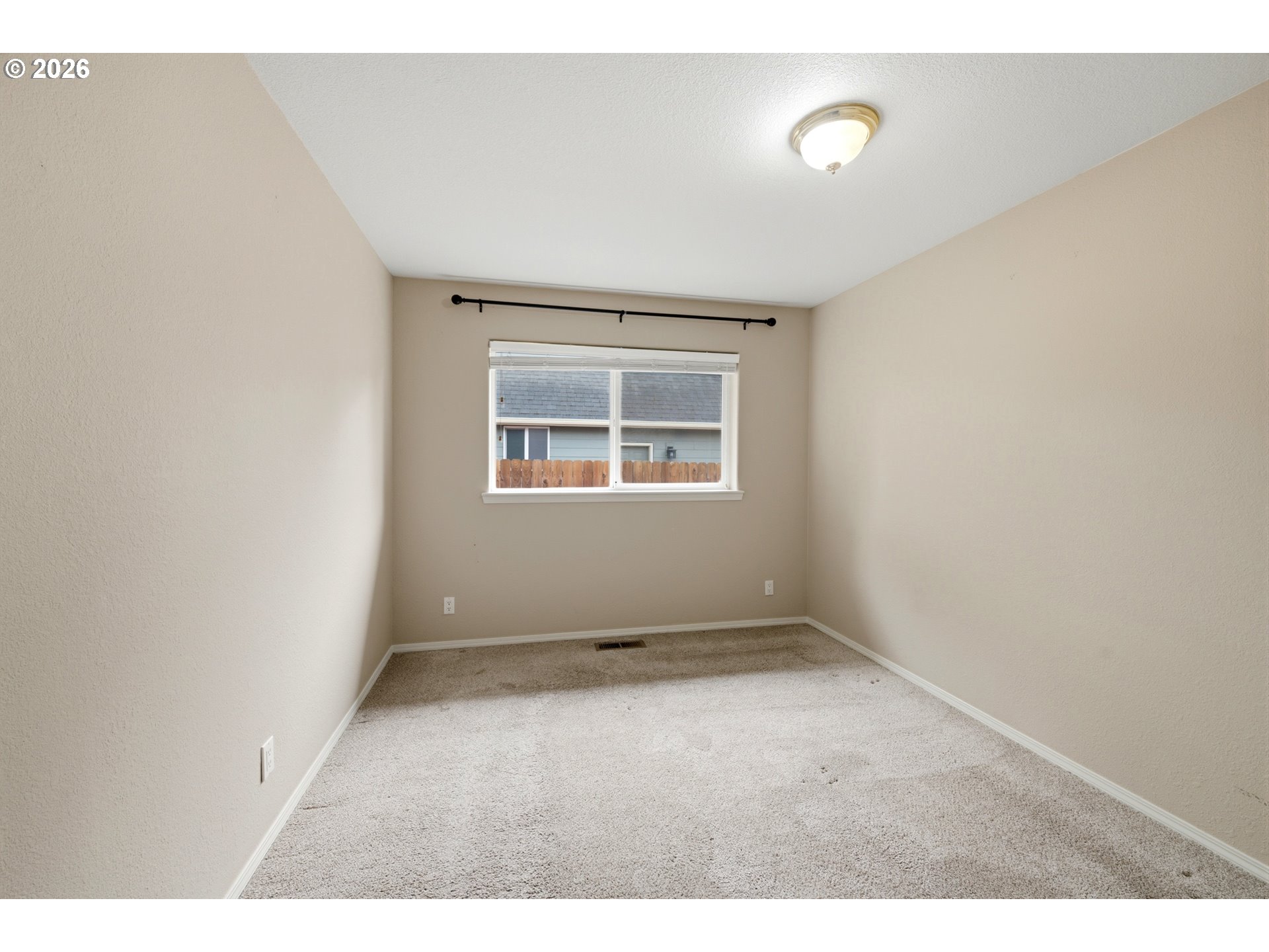7368 Meadowglen St Property Photo 21