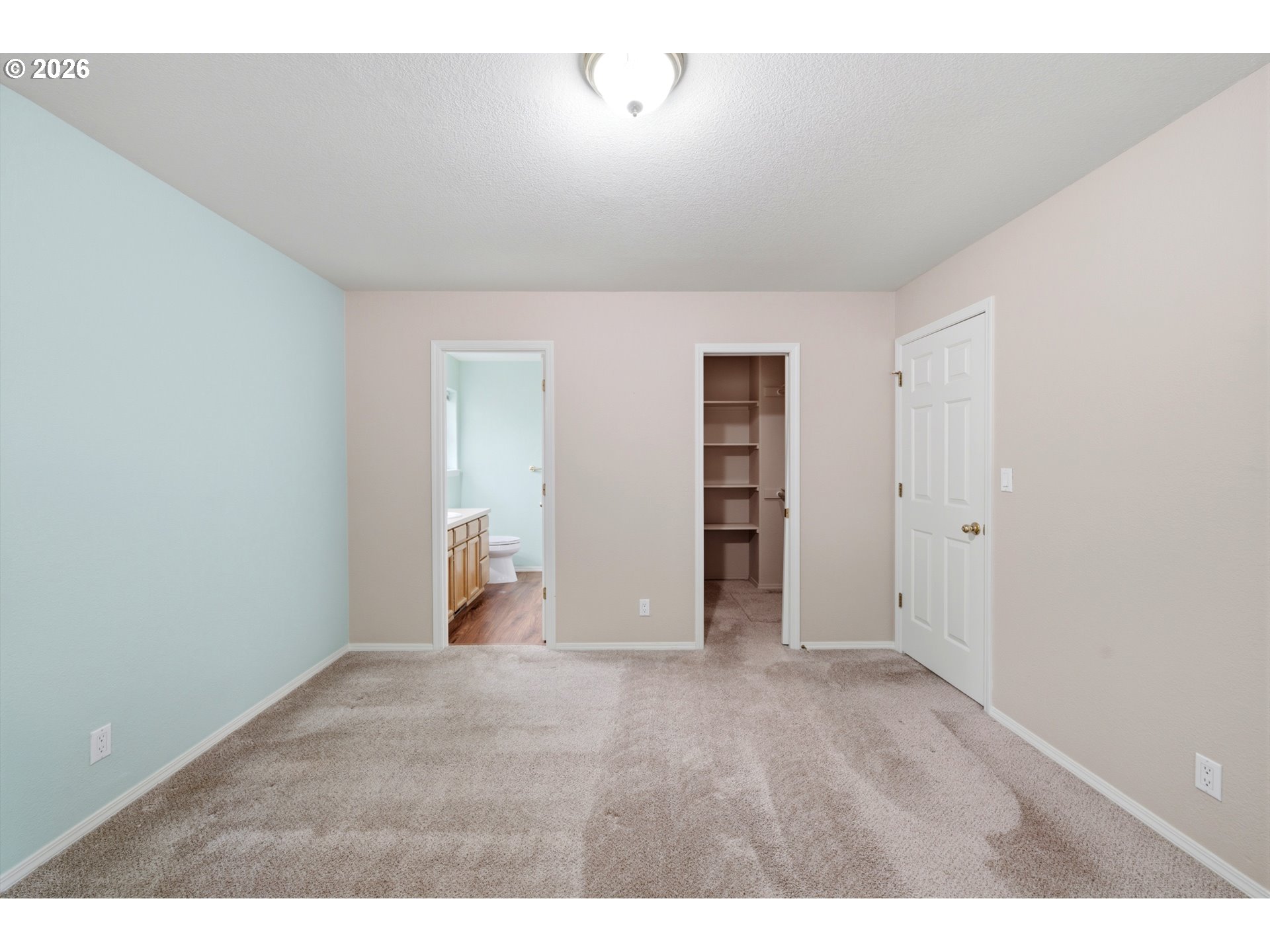 7368 Meadowglen St Property Photo 27
