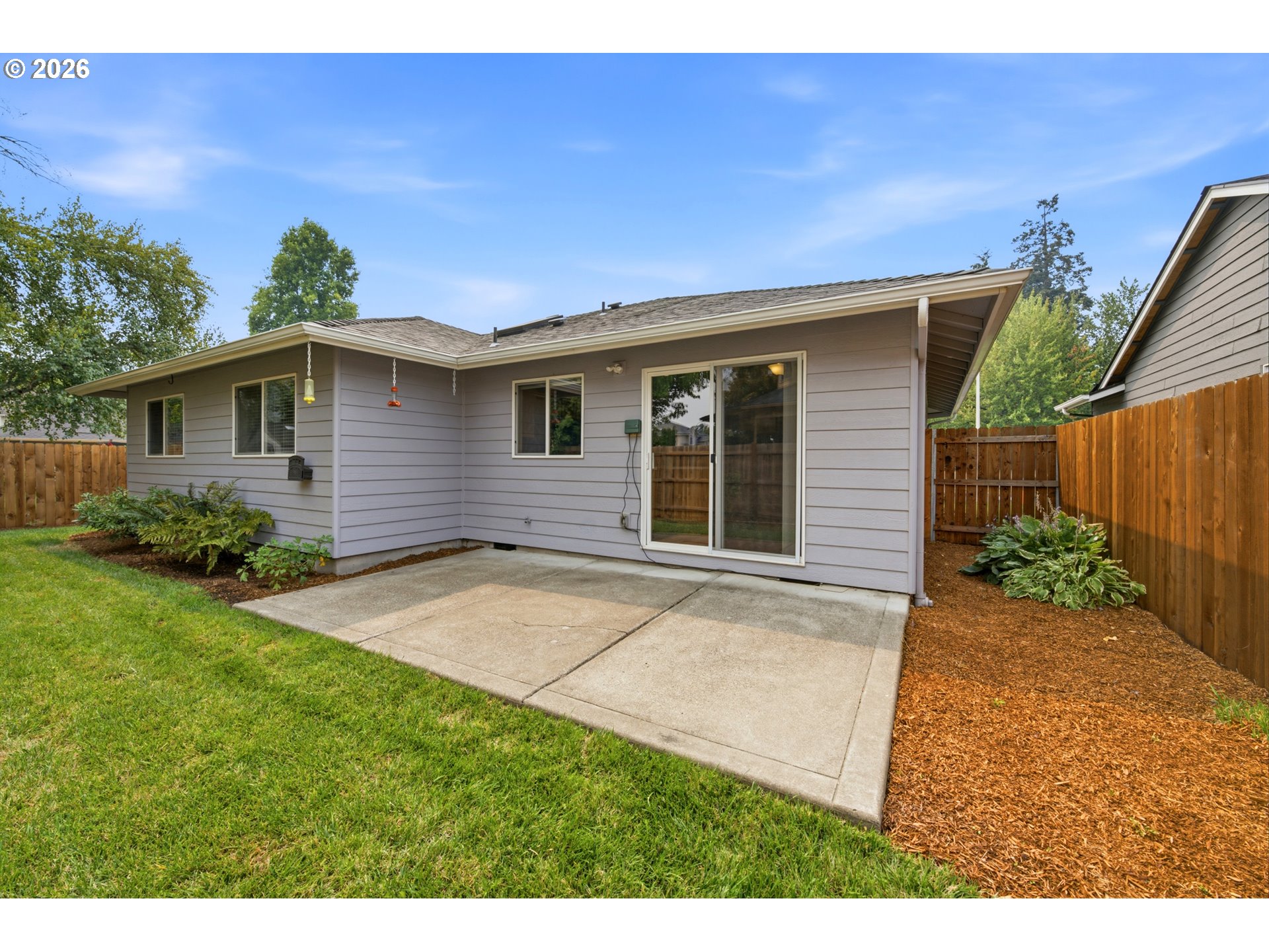 7368 Meadowglen St Property Photo 32
