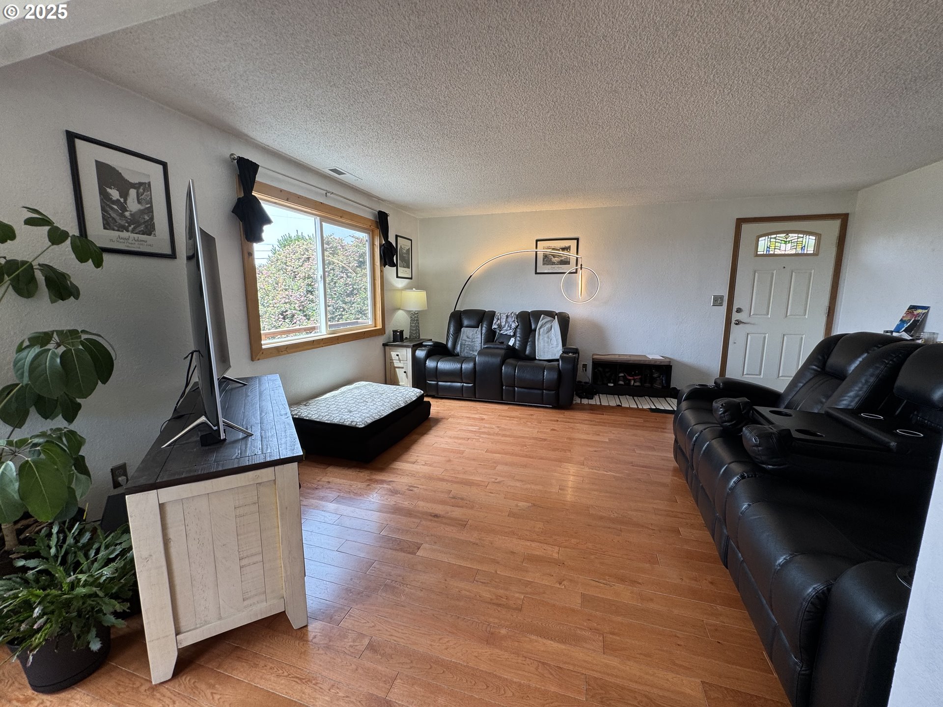 30388 Hillside Ter Property Photo 16