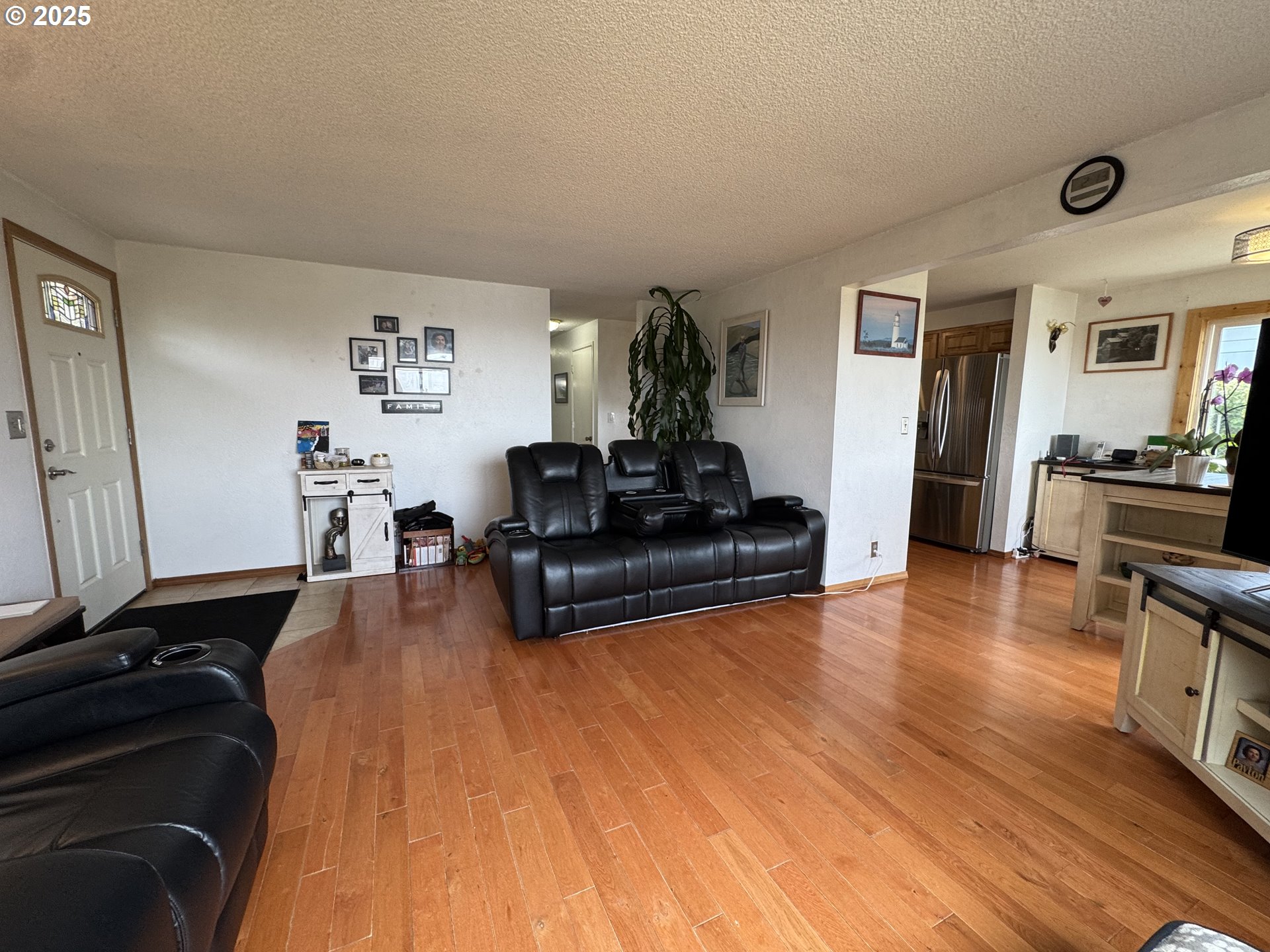30388 Hillside Ter Property Photo 17