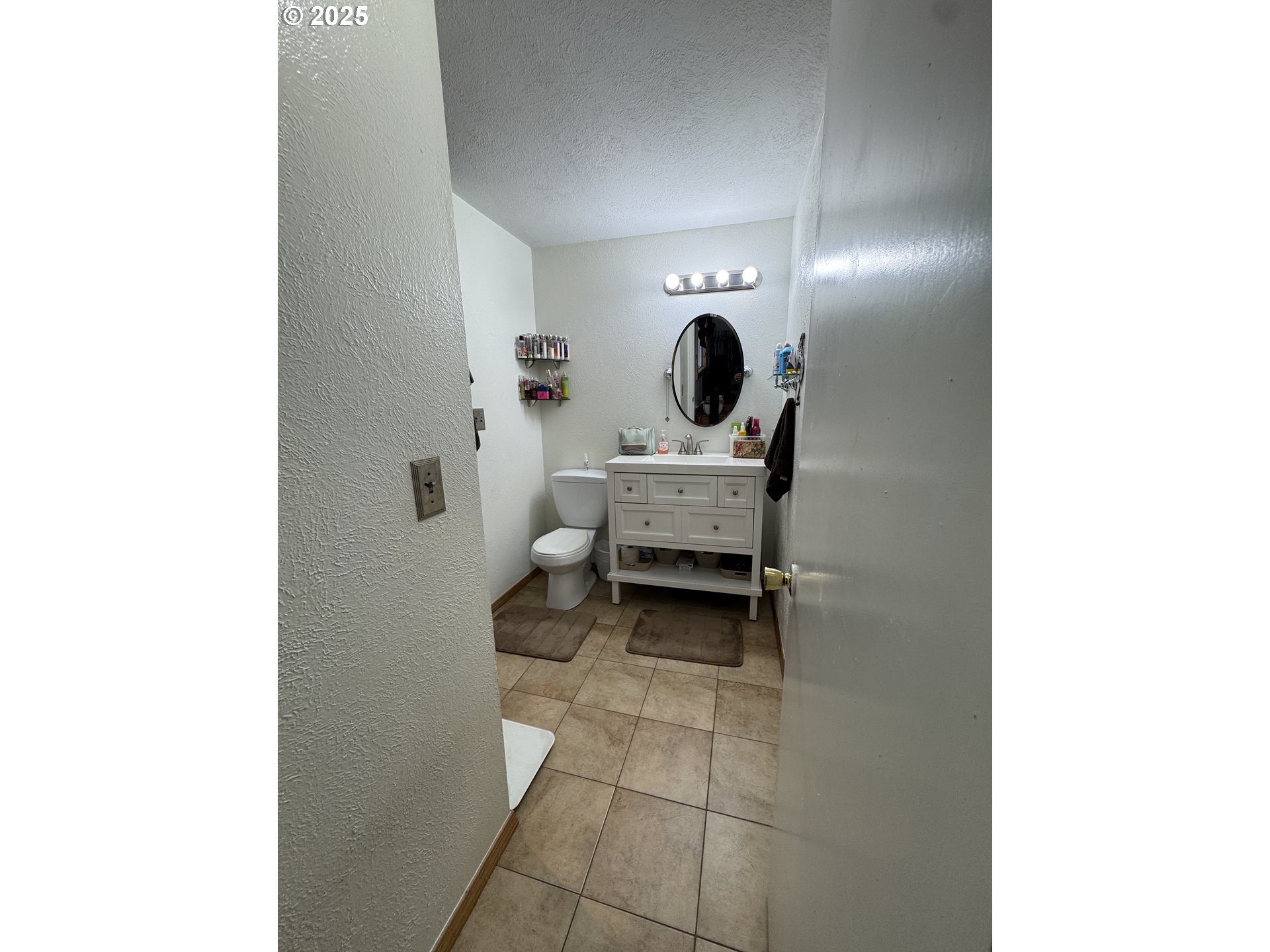 30388 Hillside Ter Property Photo 43