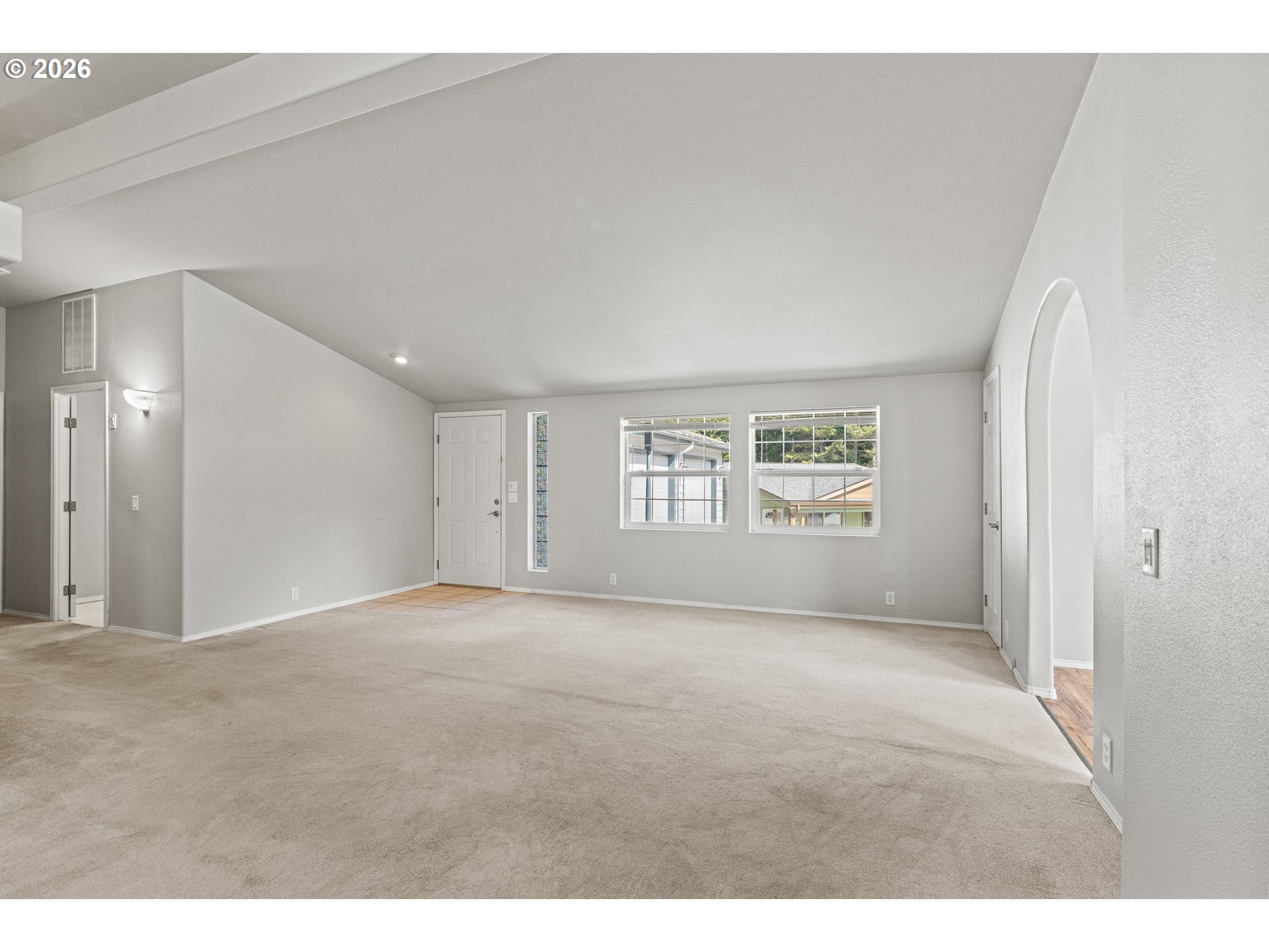 2138 Lynne Dr Property Photo 6