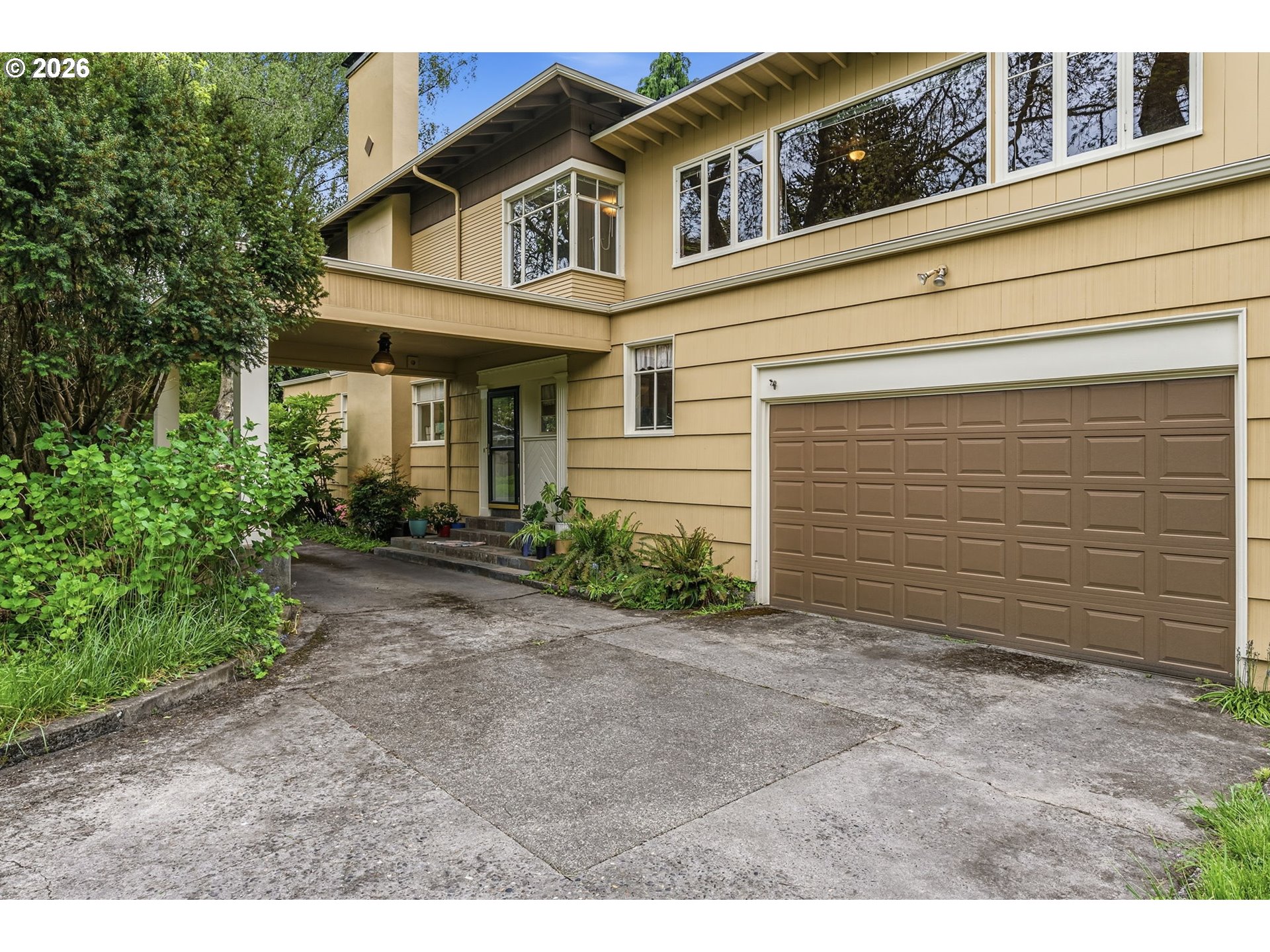 2655 Pacific Way Property Photo 2