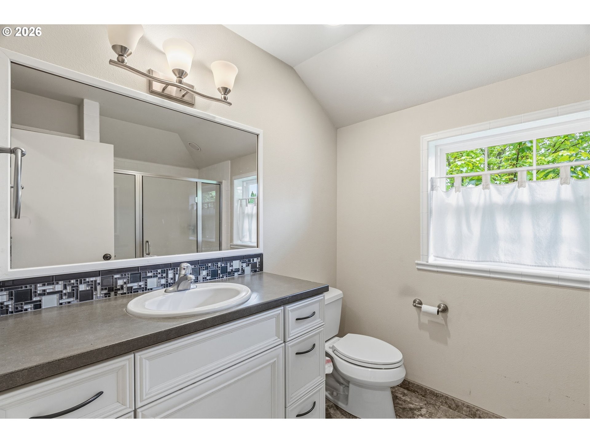 2655 Pacific Way Property Photo 25