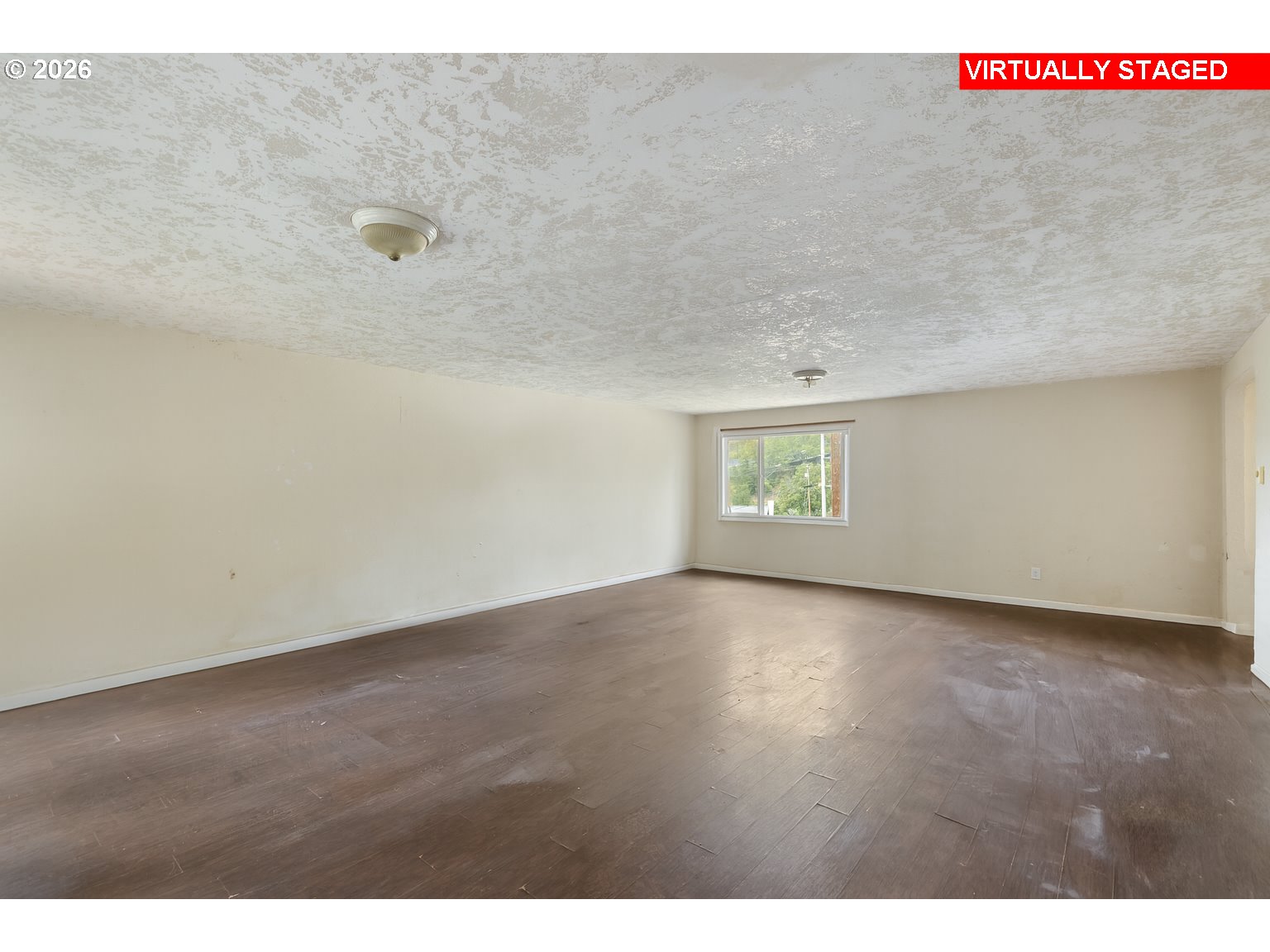 591 Mill St Property Photo 8