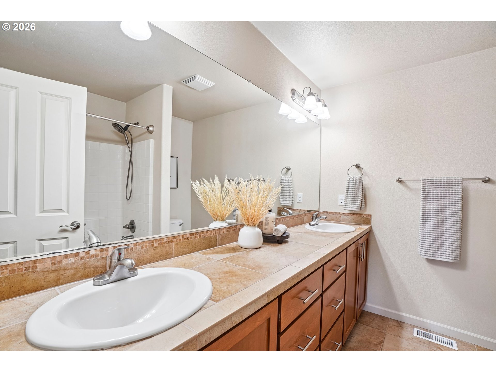 10573 Ne Summer Falls St Property Photo 22