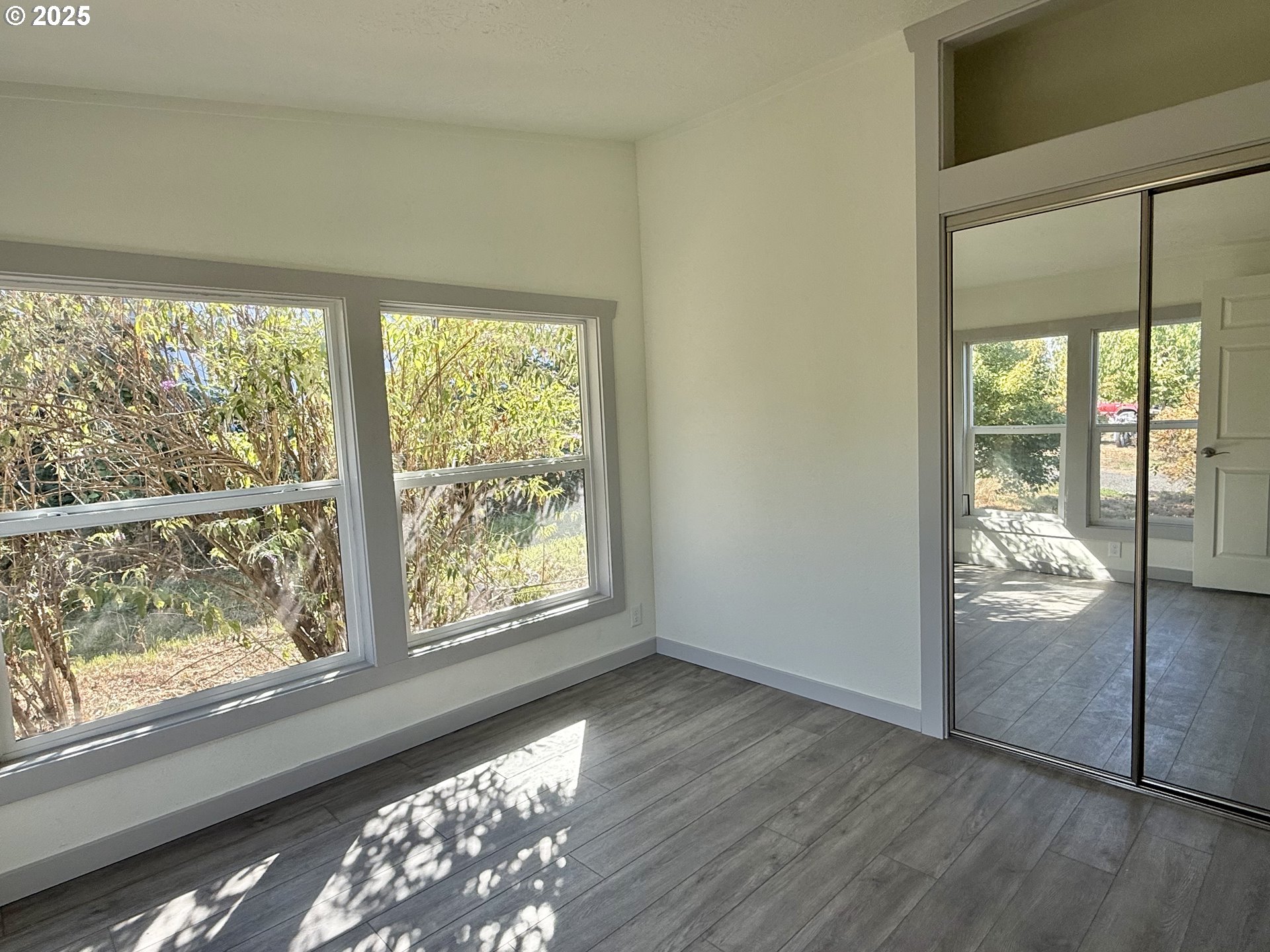 373 Hayhurst Rd Property Photo 14