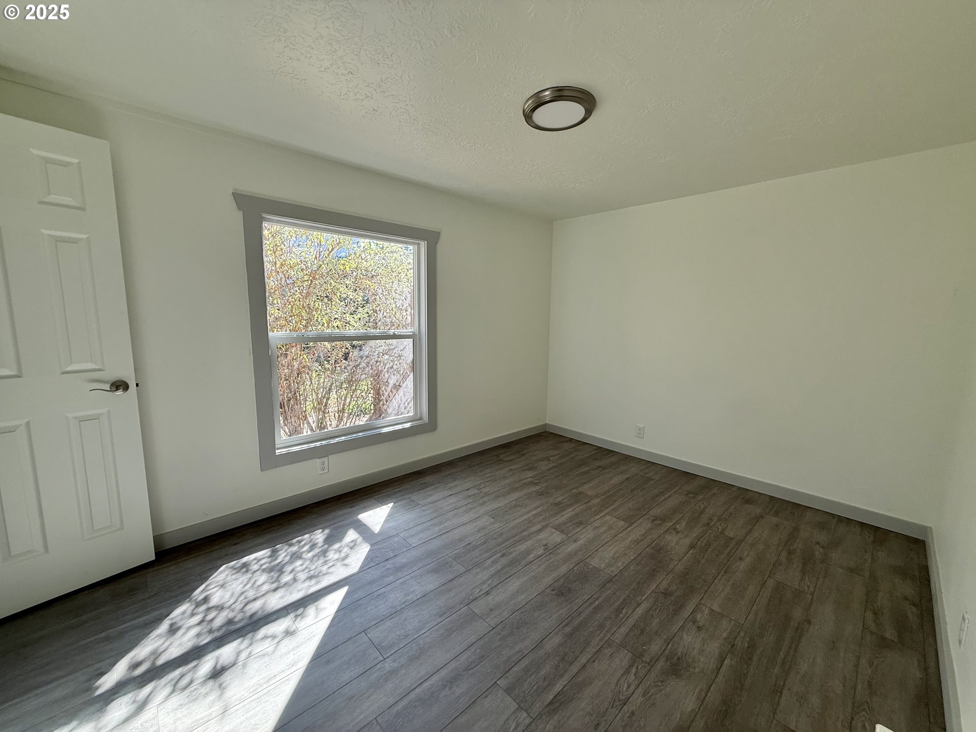 373 Hayhurst Rd Property Photo 17