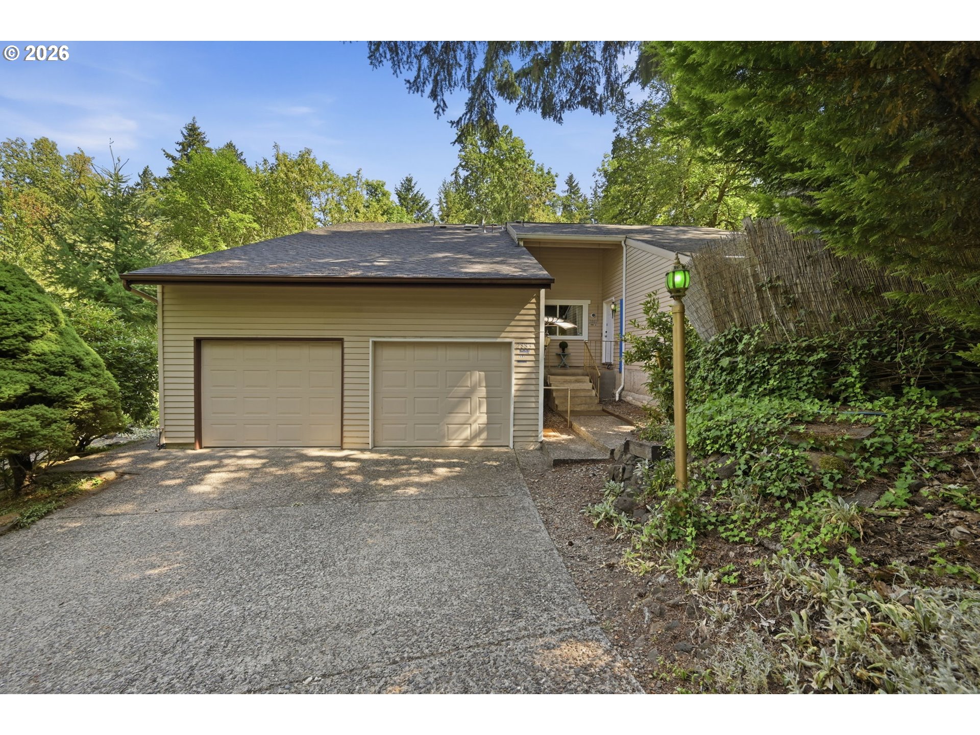 2883 TIMBERLINE DR Property Photo 1