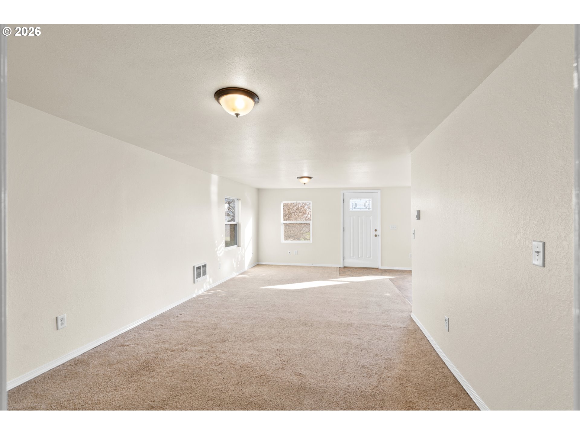 709 Sw 16th St Property Photo 13