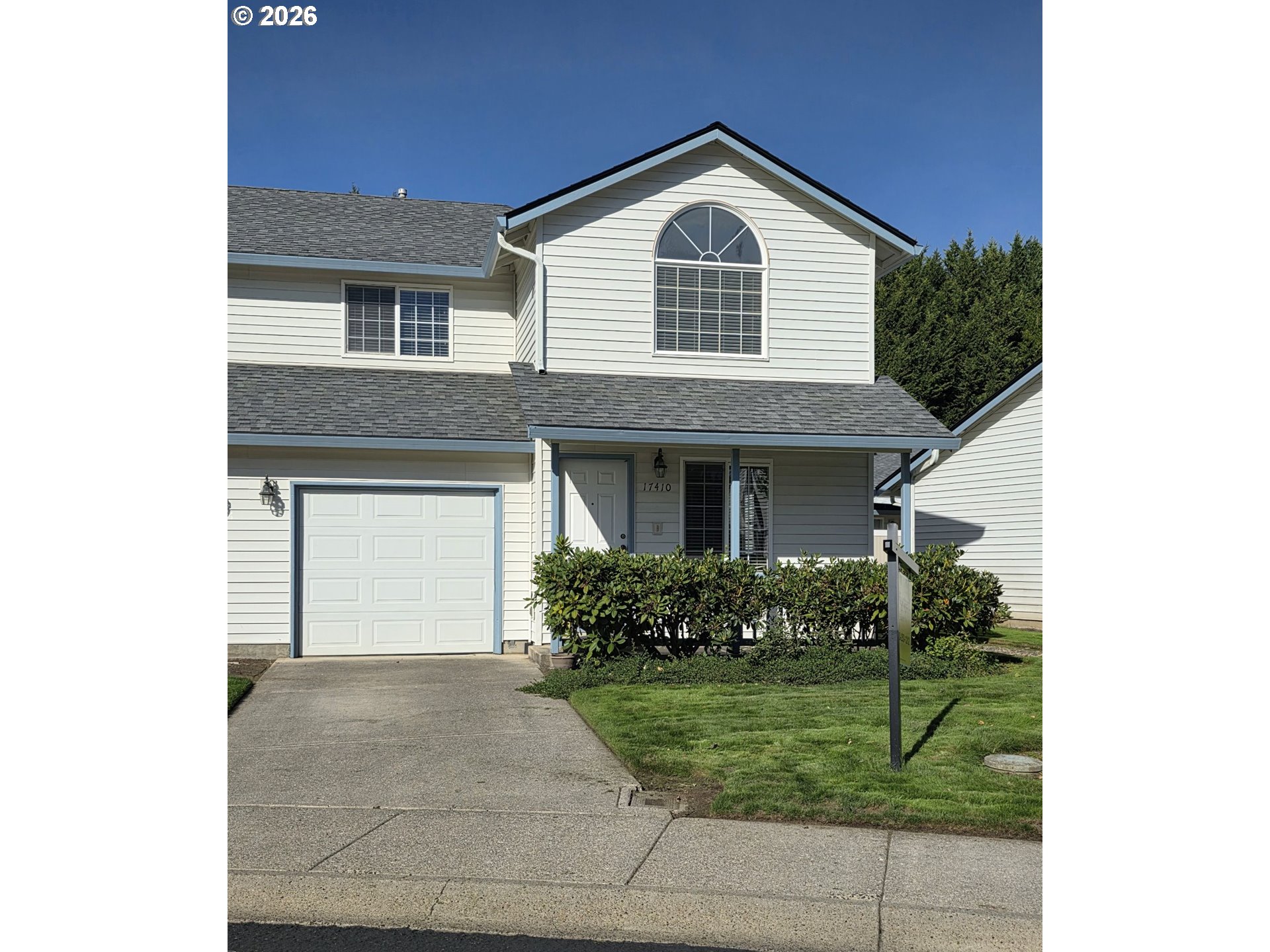 17410 SE 17TH WAY Property Photo 1
