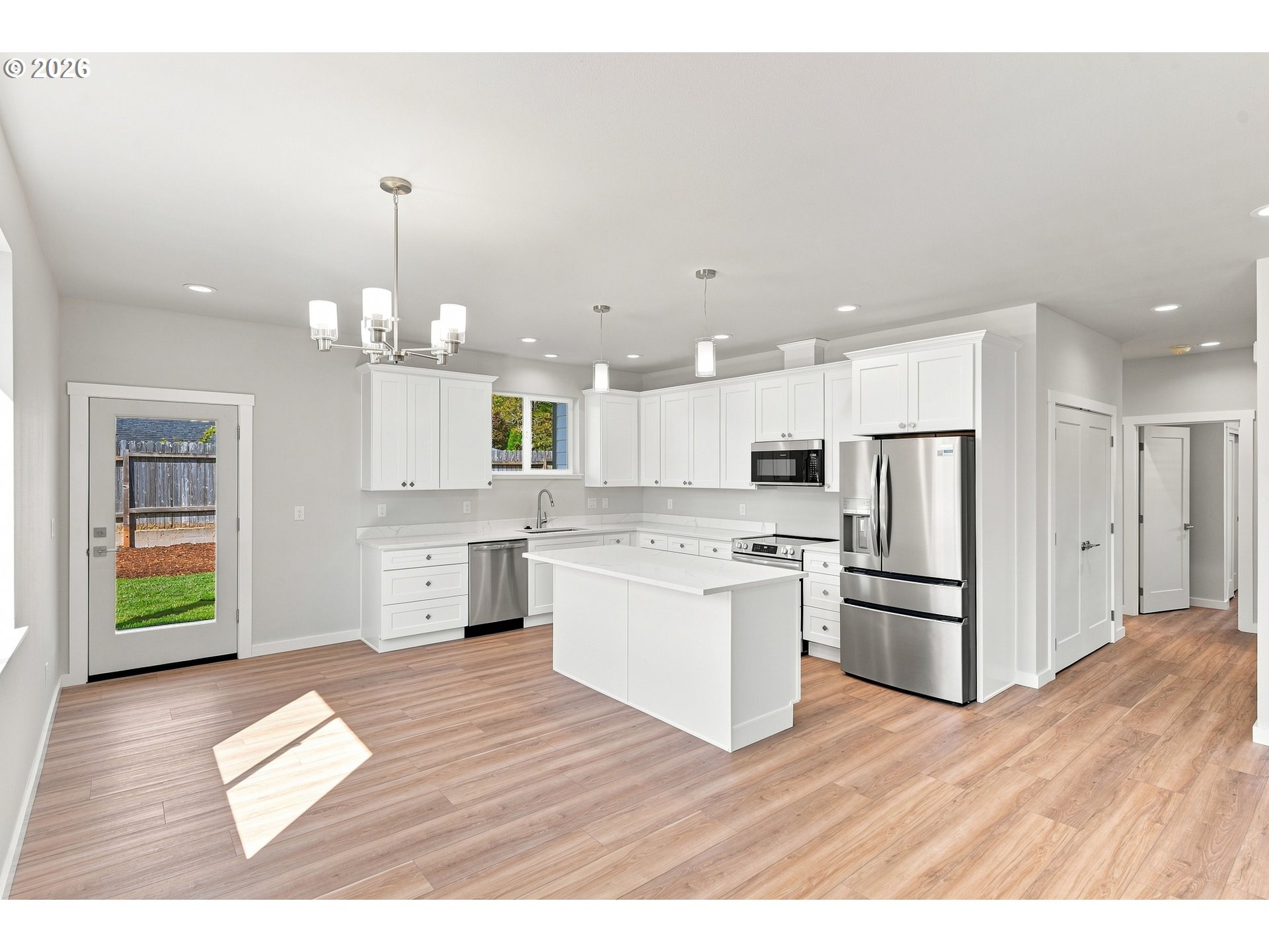 768 Division Ave Property Photo 11