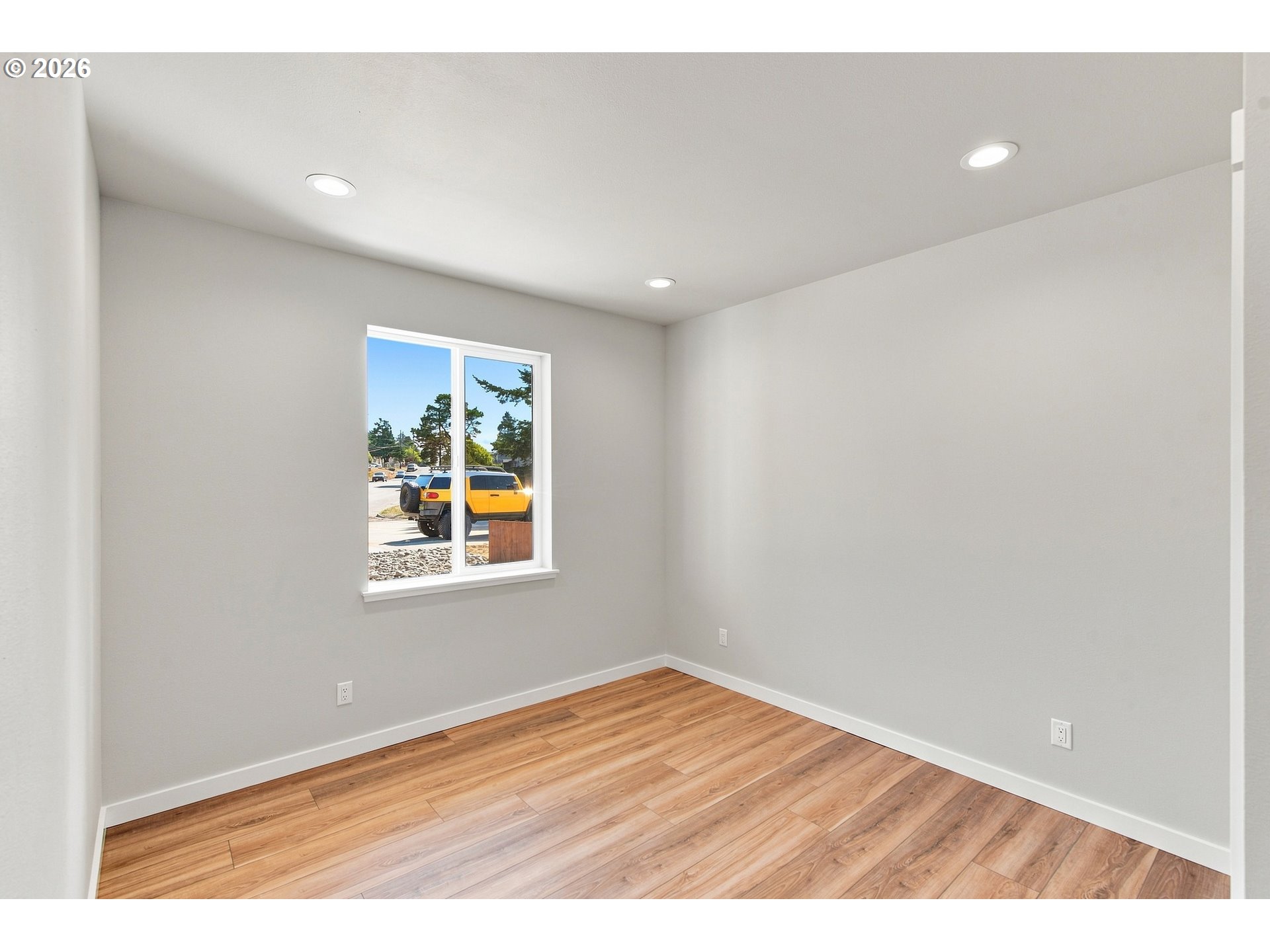 768 Division Ave Property Photo 29
