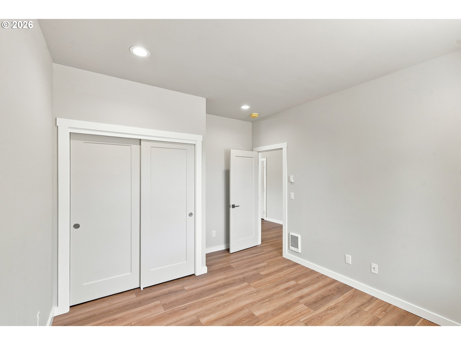 768 Division Ave Property Photo 30