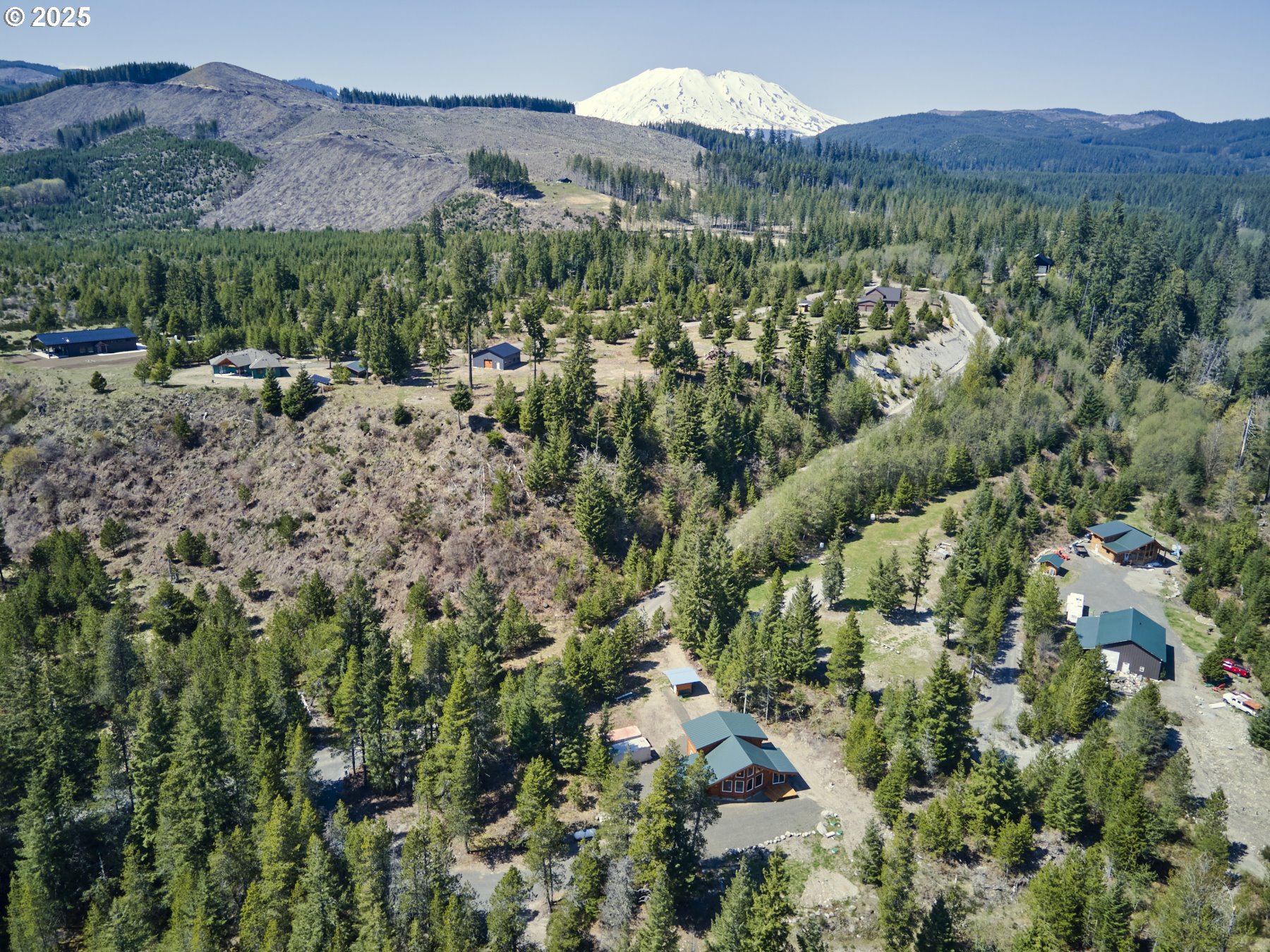 192 Sasquatch Way Property Photo 5
