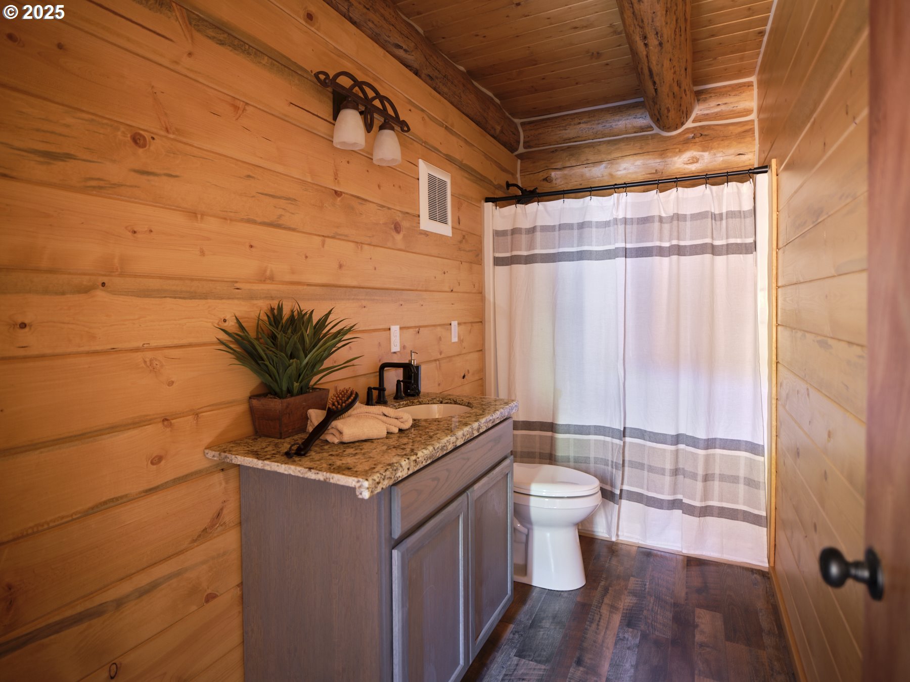192 Sasquatch Way Property Photo 23
