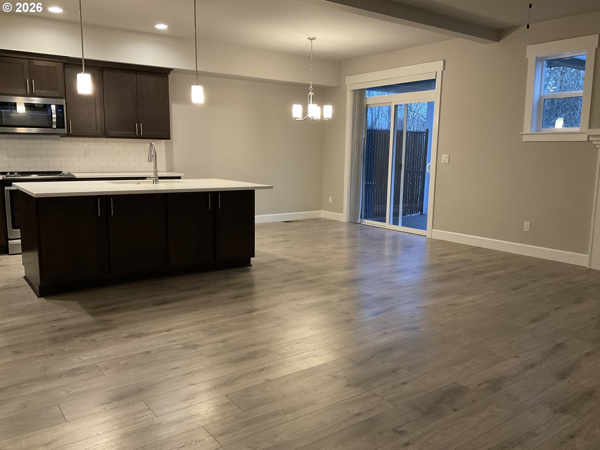 1048 Ne Regan Hill Loop Property Photo 20