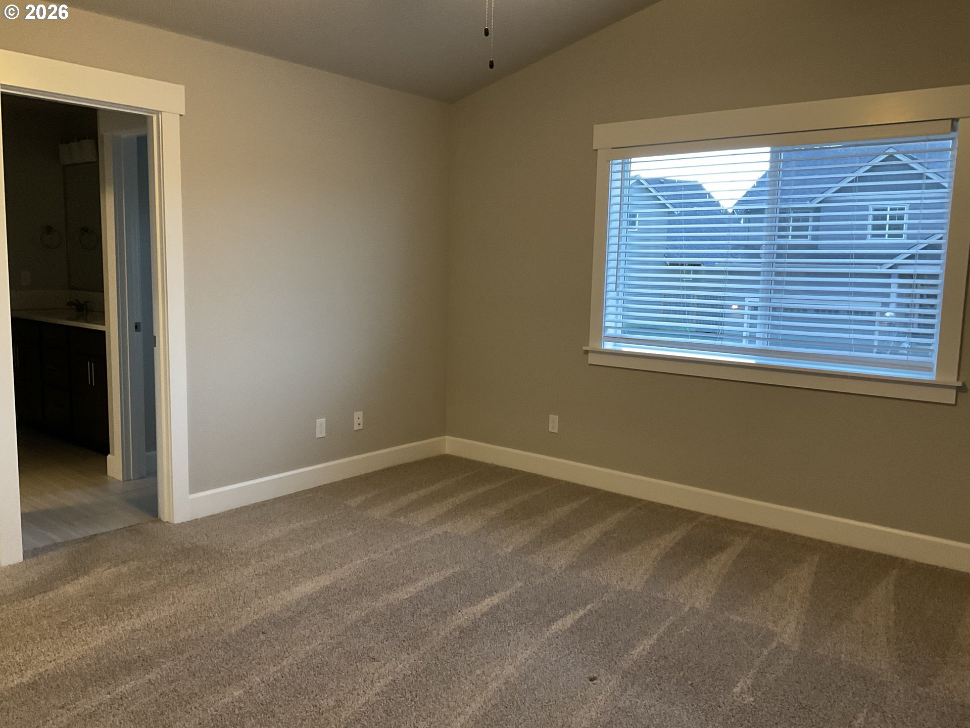 1048 Ne Regan Hill Loop Property Photo 22