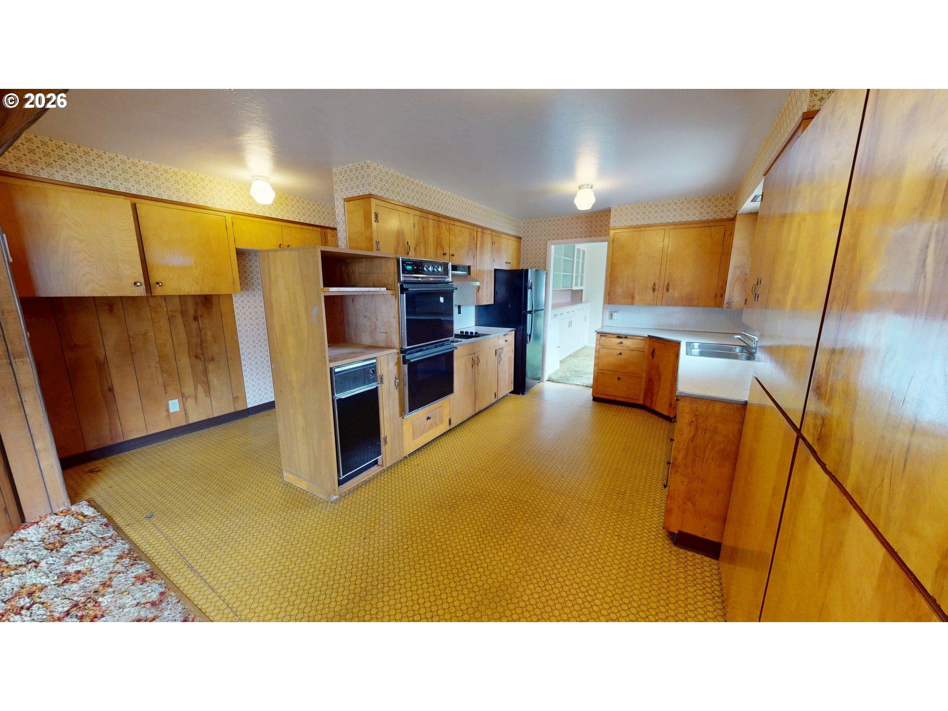 16005 Carson Ln Property Photo 12