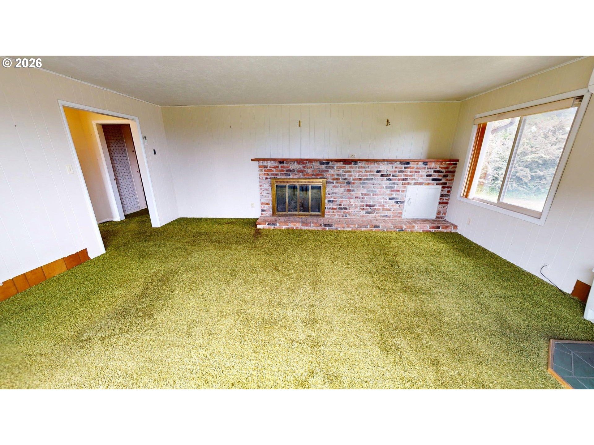 16005 Carson Ln Property Photo 14