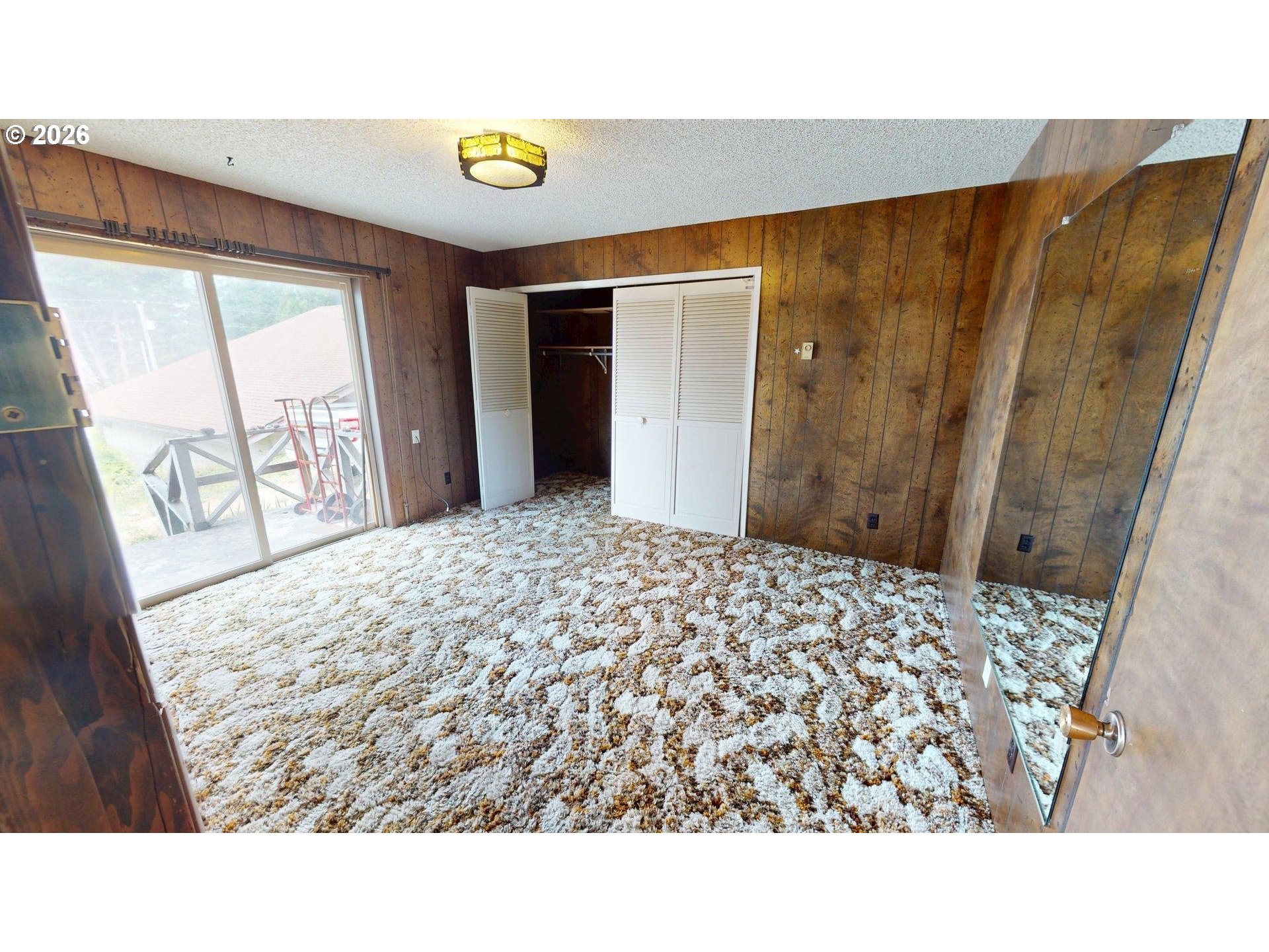 16005 Carson Ln Property Photo 25