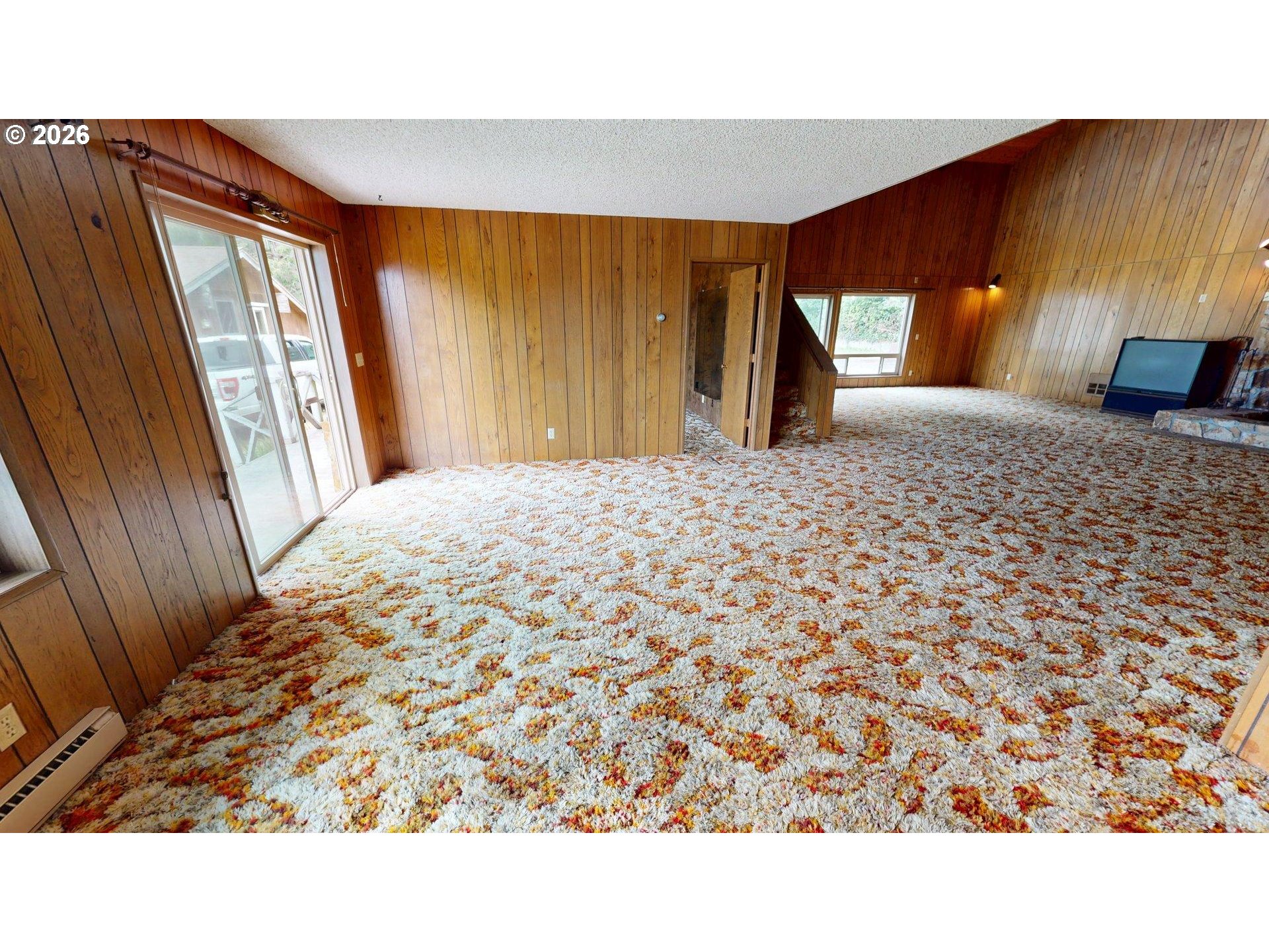 16005 Carson Ln Property Photo 27