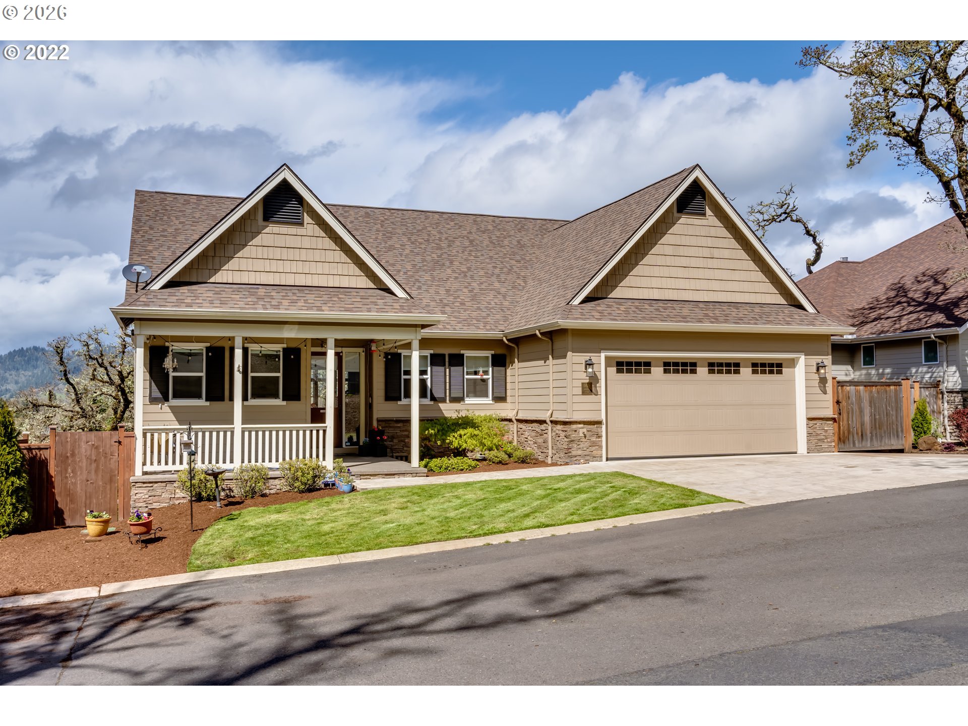 6428 Dogwood St Property Photo 1