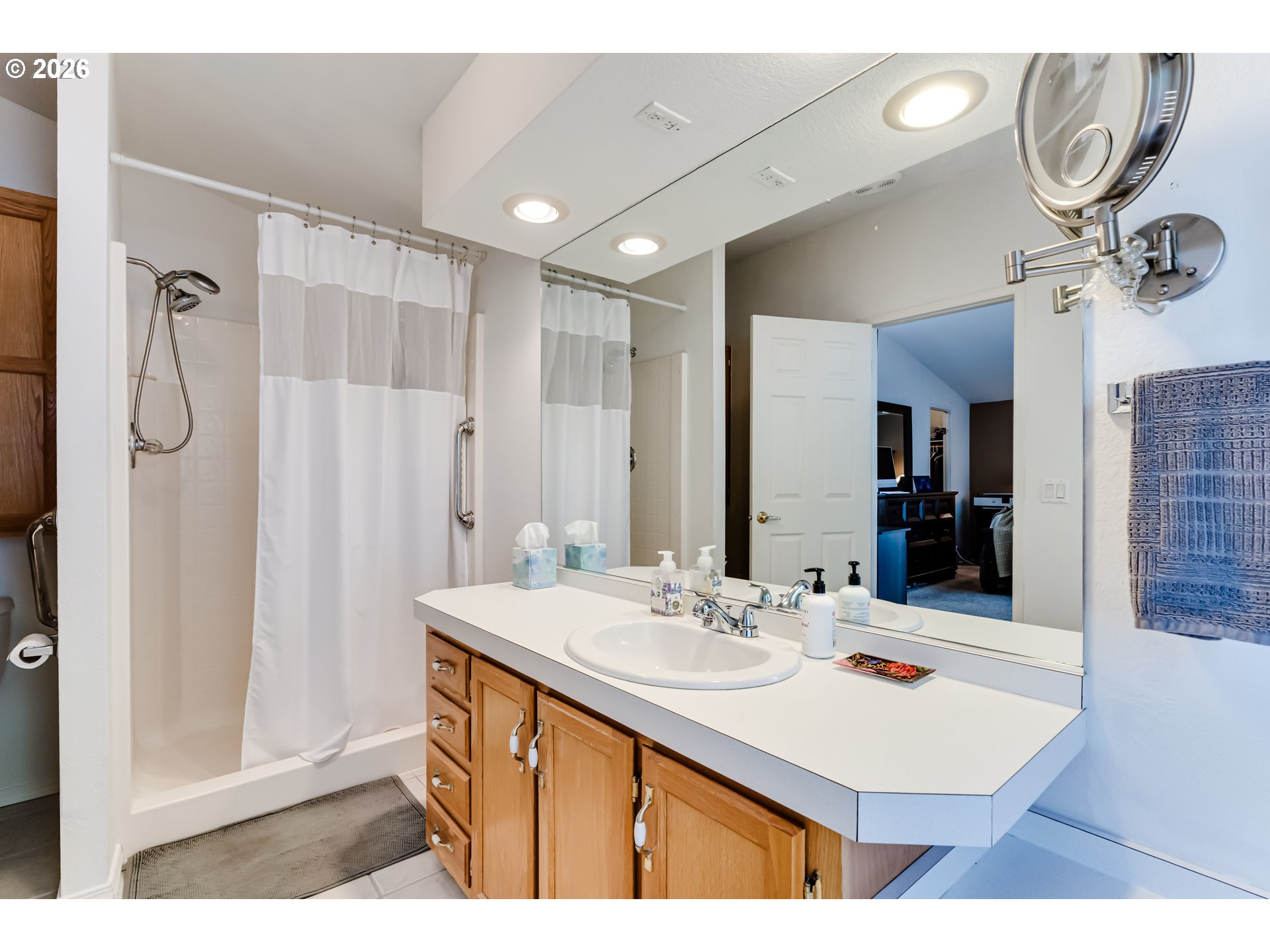 1816 Fountain Ct Property Photo 17