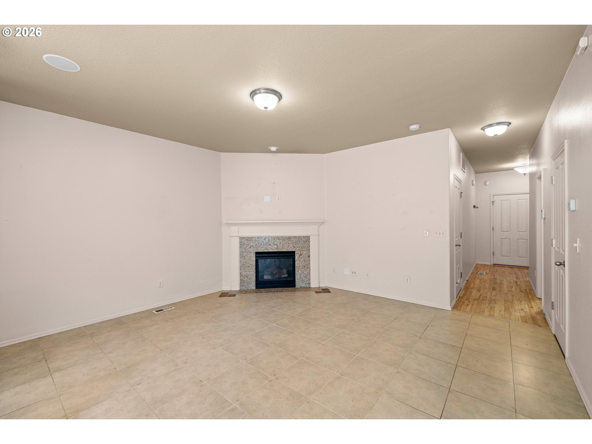 16255 Se Scoria Ln Property Photo 9