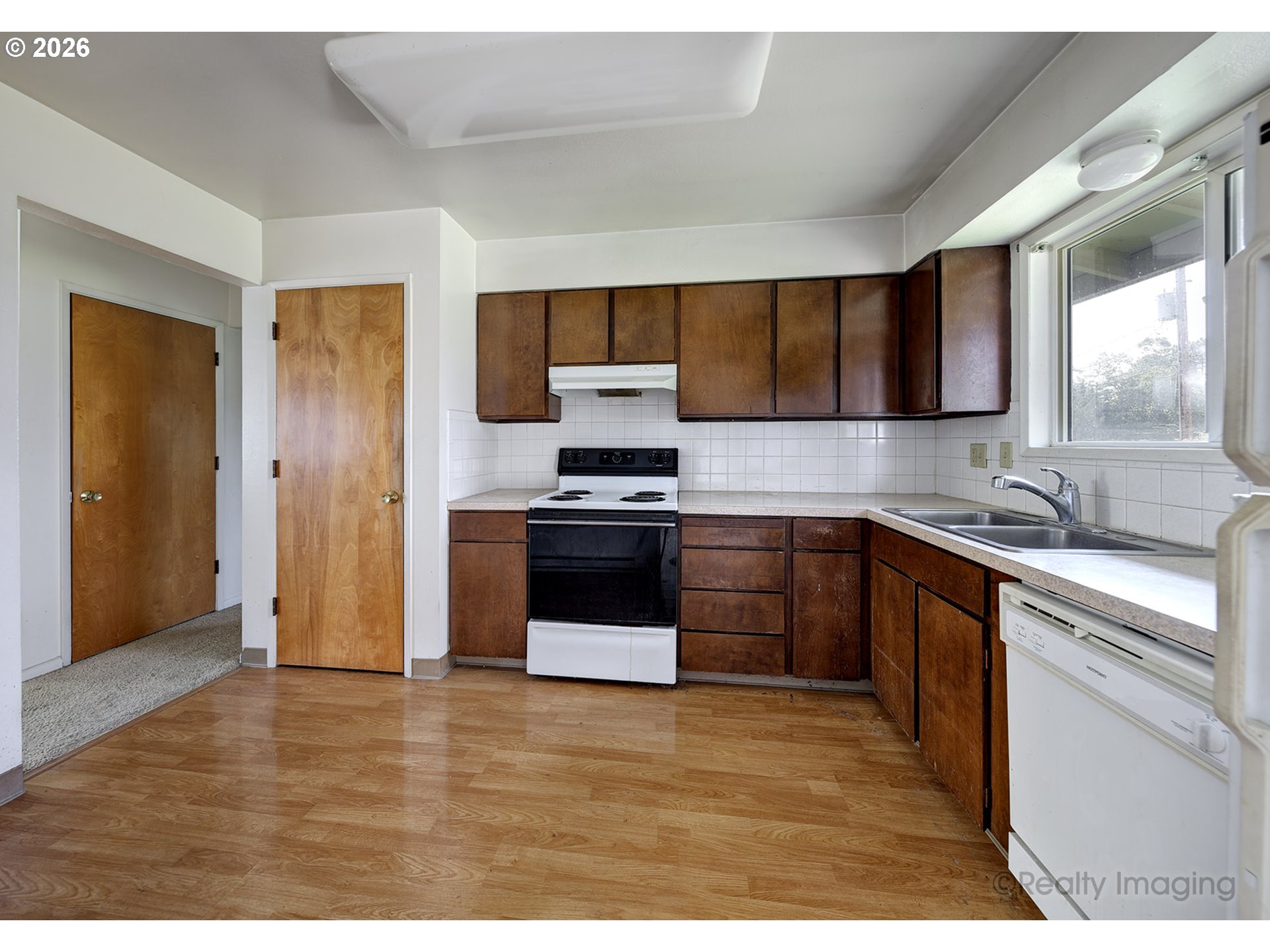 1202 Ogden Ave Property Photo 14