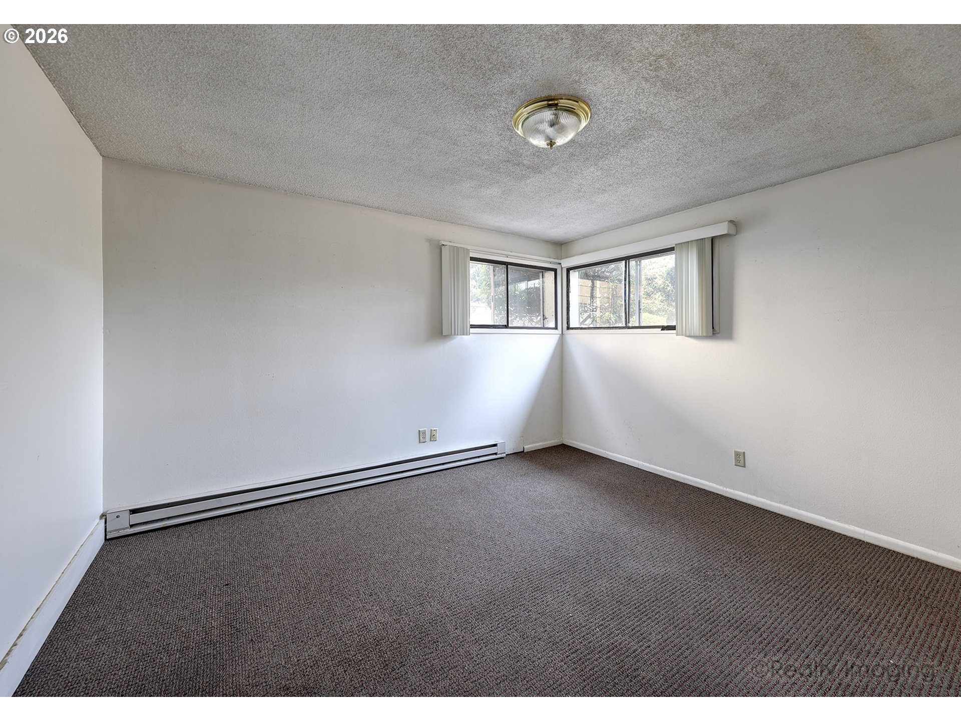 1202 Ogden Ave Property Photo 18