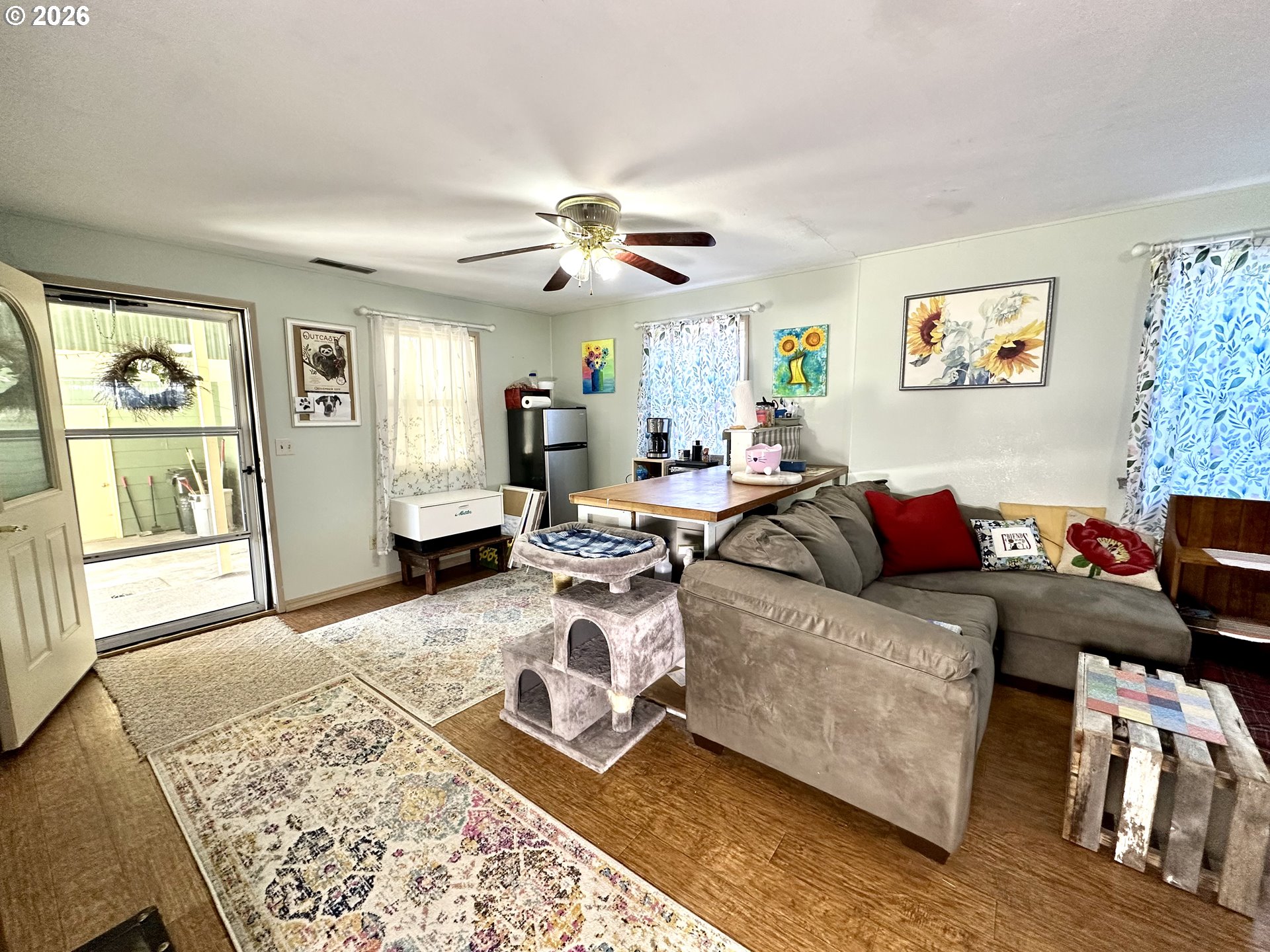925 East St Property Photo 35