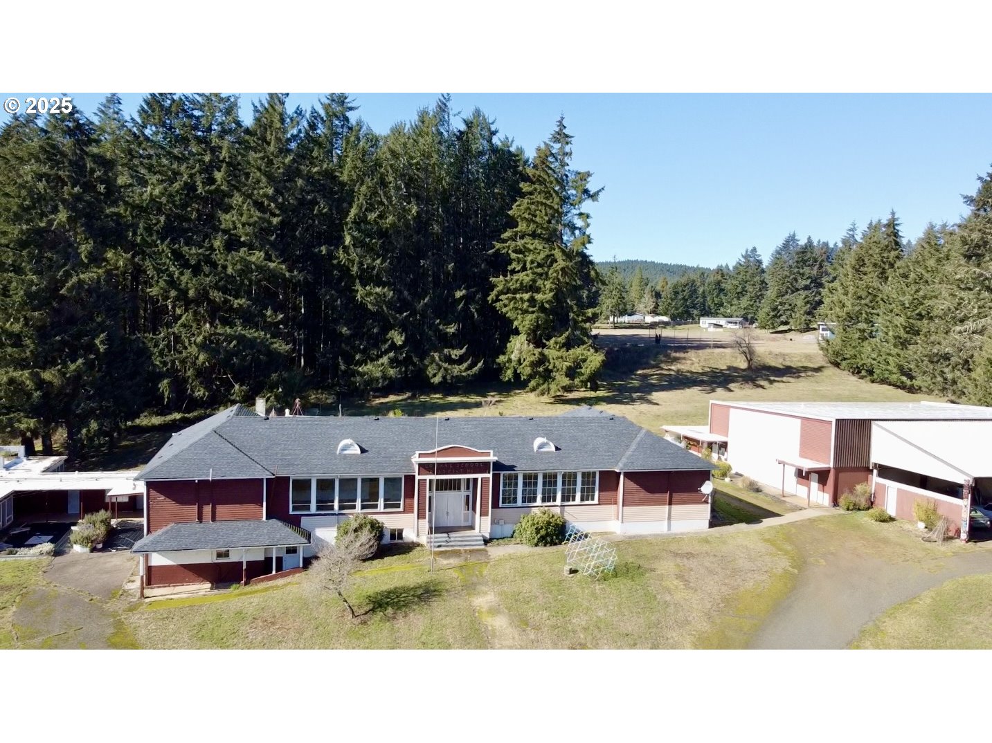 80304 Old Lorane Rd Property Photo 8