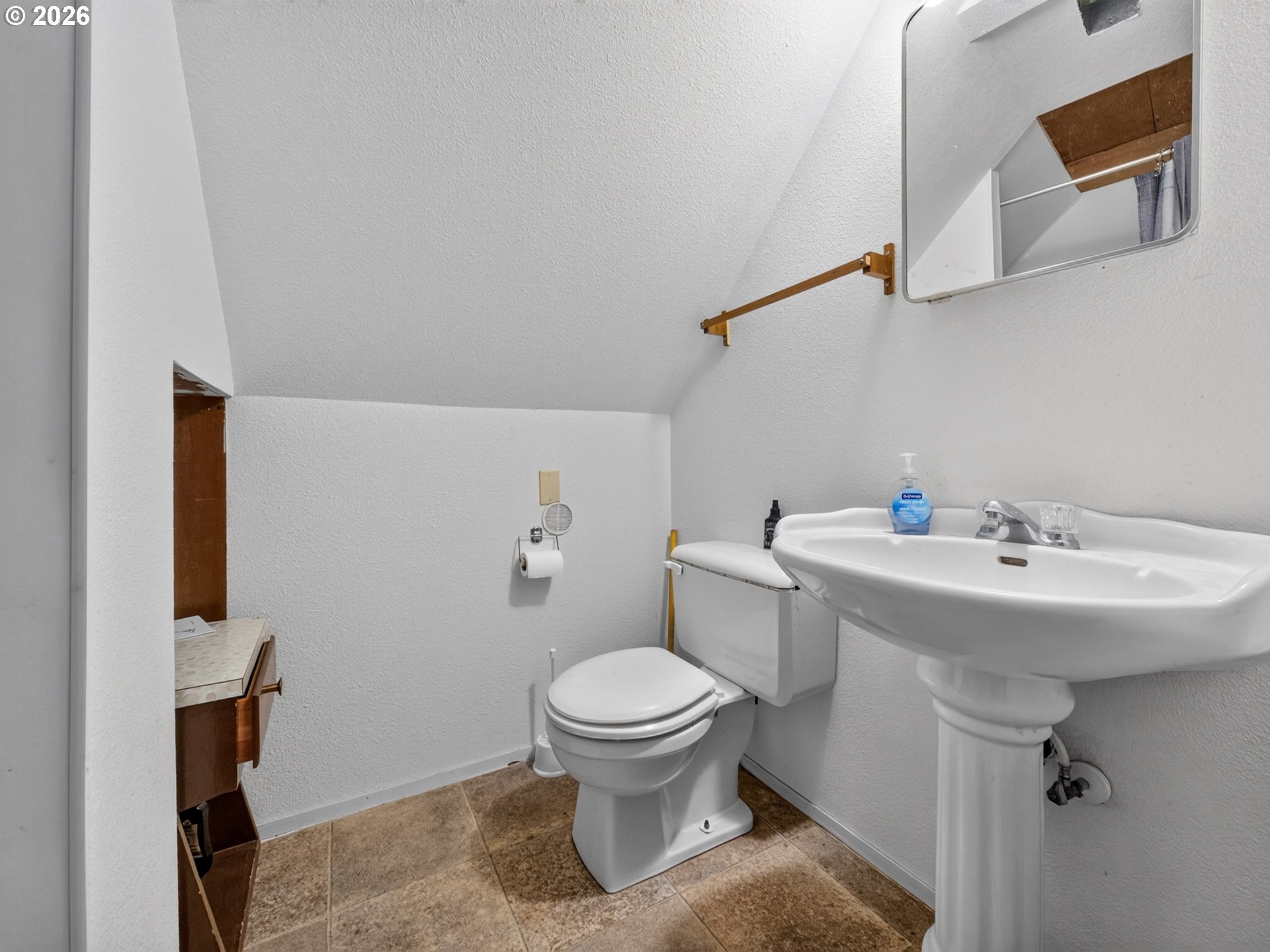 4384 Ne Crooked Finger Rd Property Photo 26